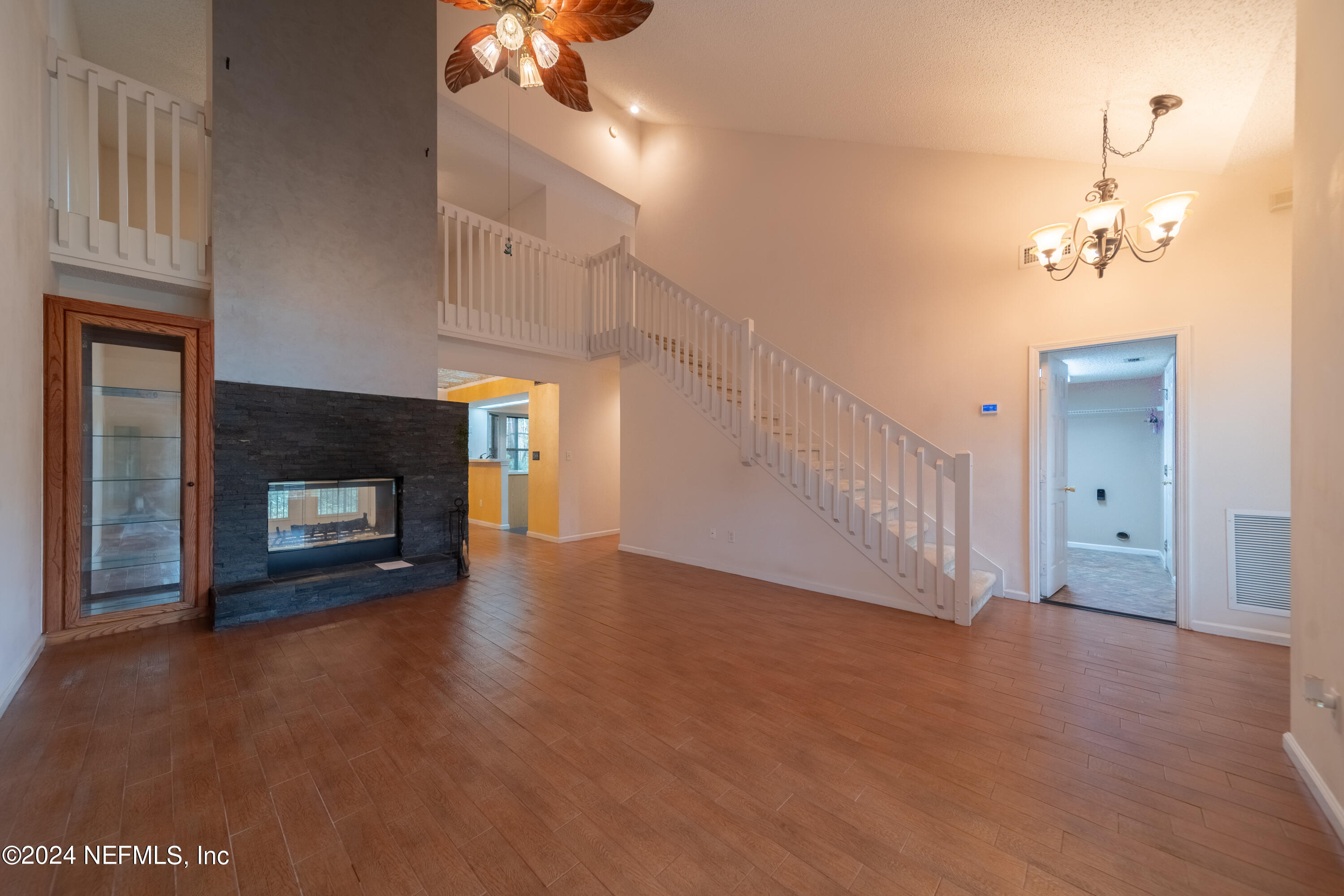 1174 NATIVE DANCER Court