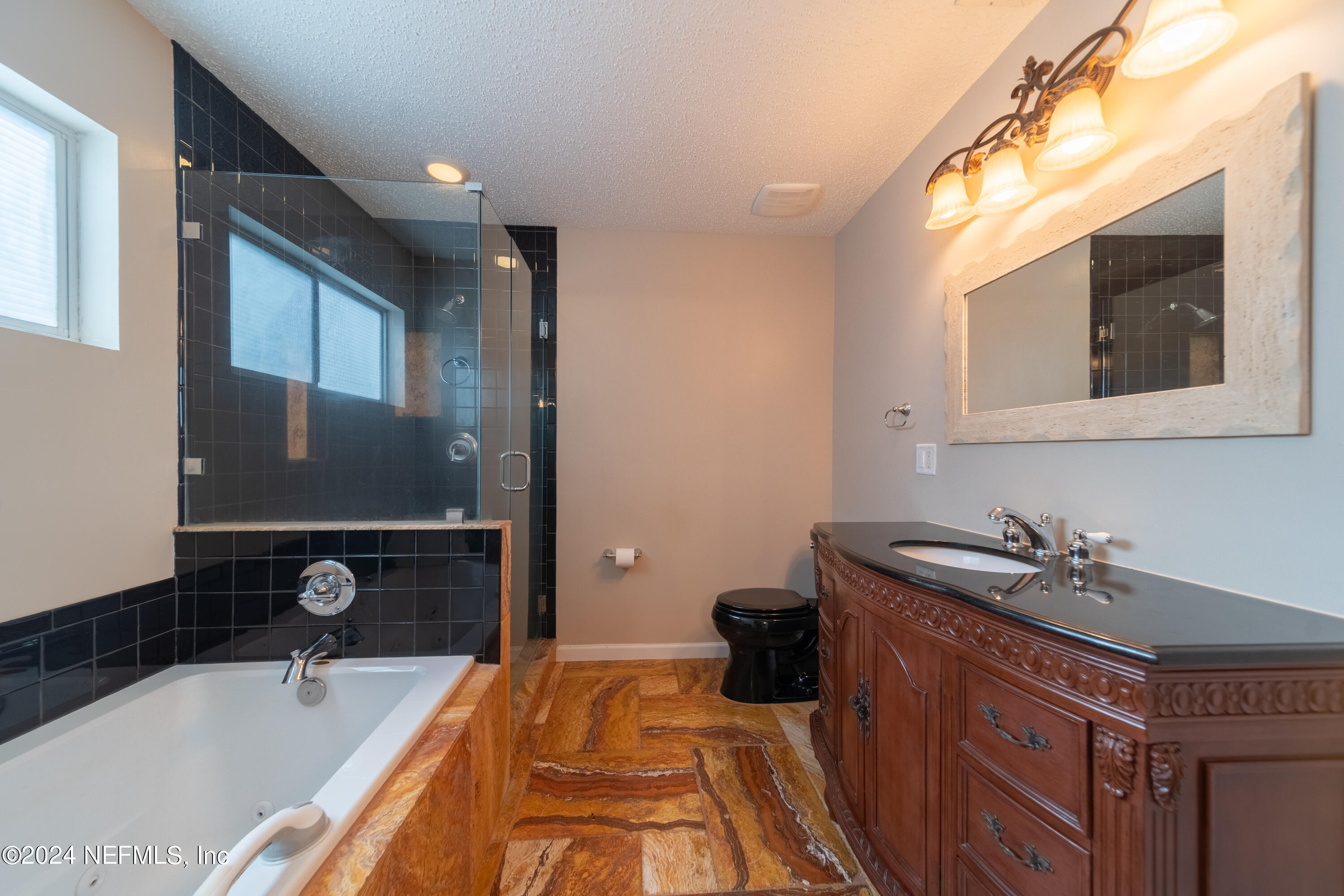 1174 NATIVE DANCER Court