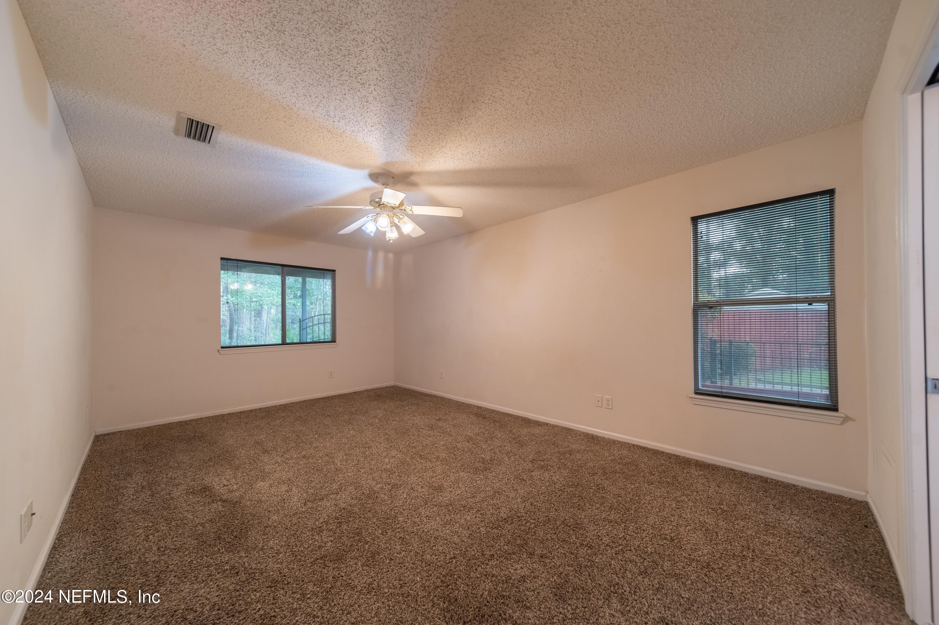 1174 NATIVE DANCER Court