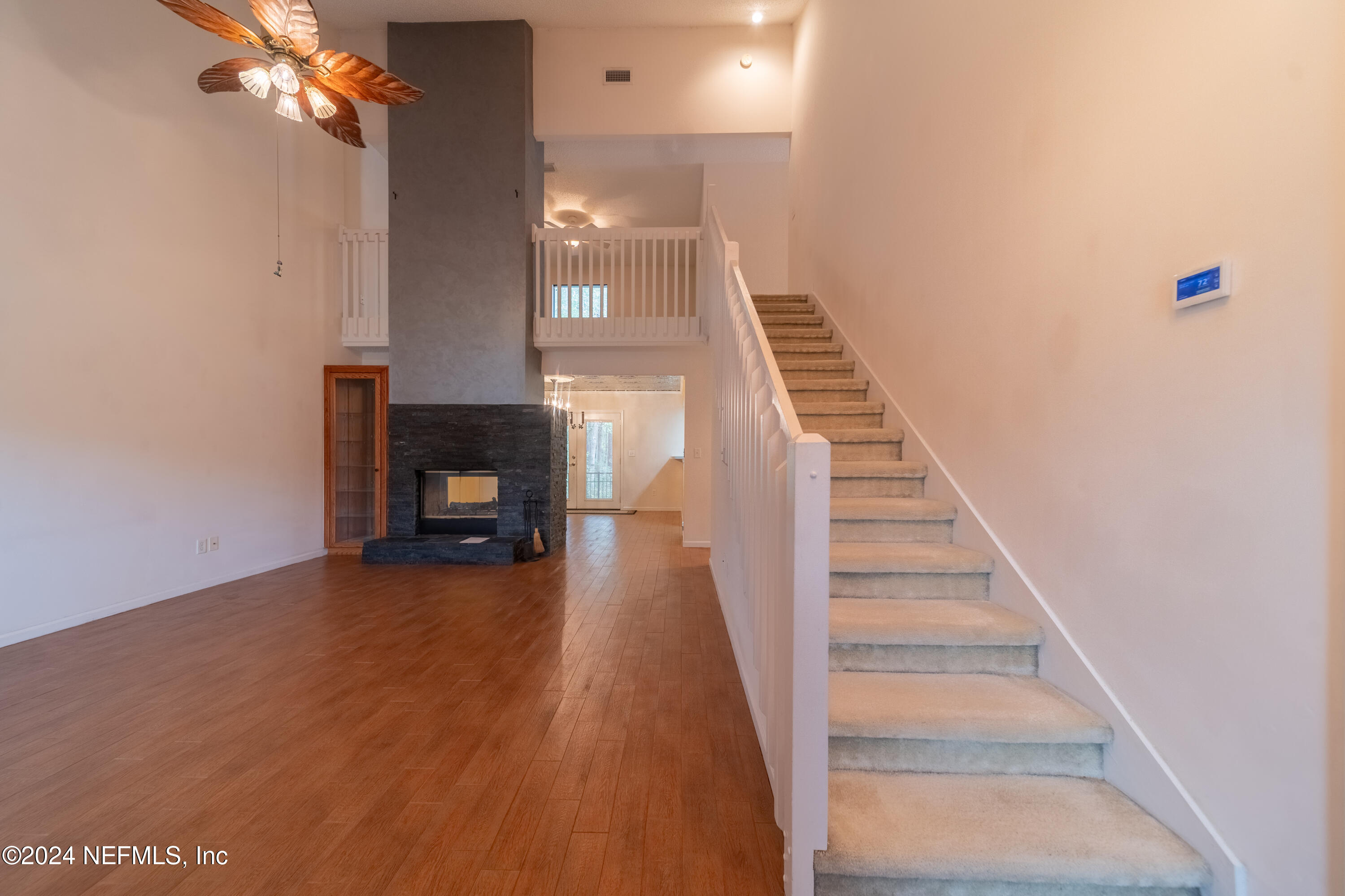 1174 NATIVE DANCER Court