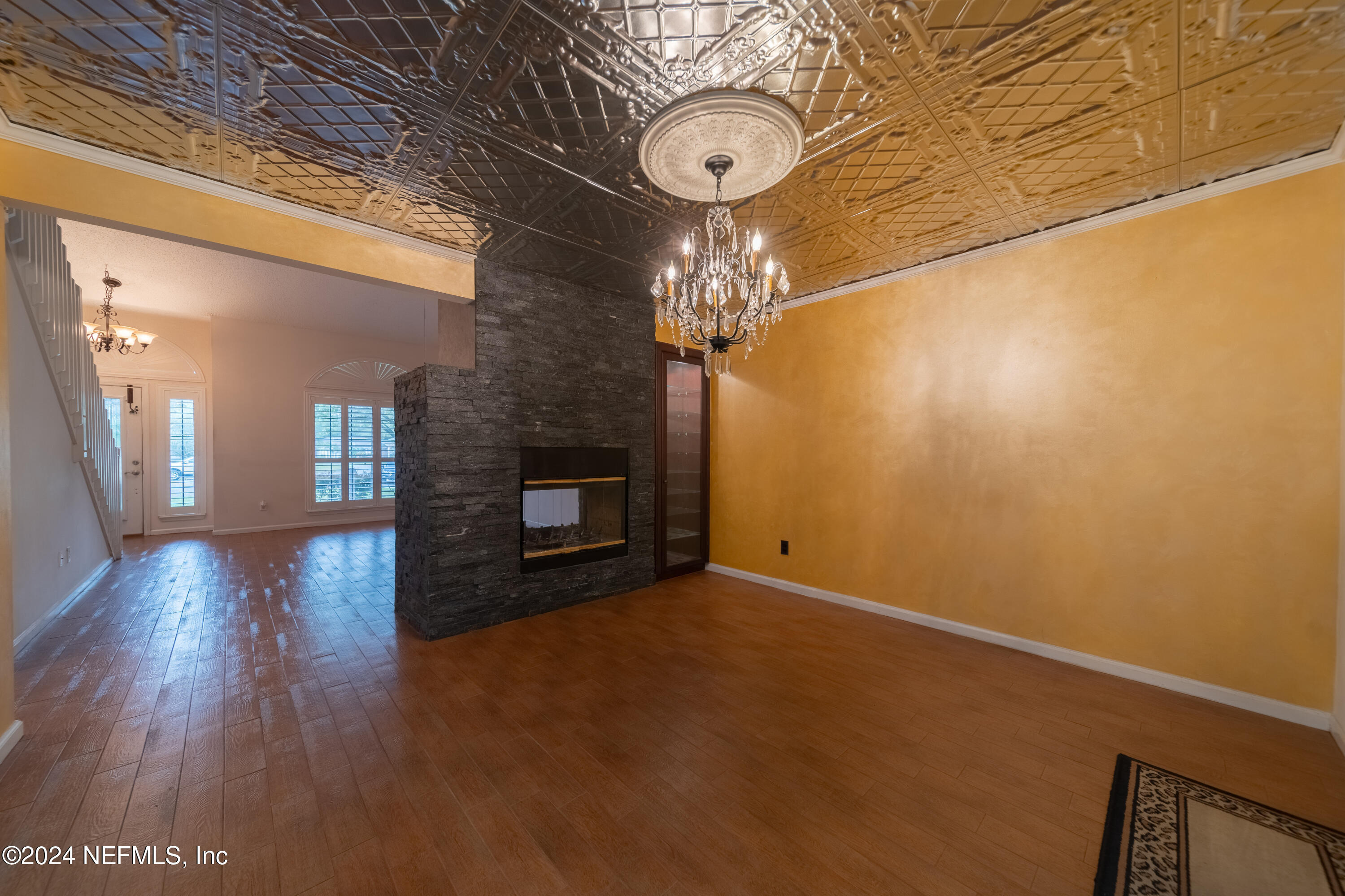 1174 NATIVE DANCER Court