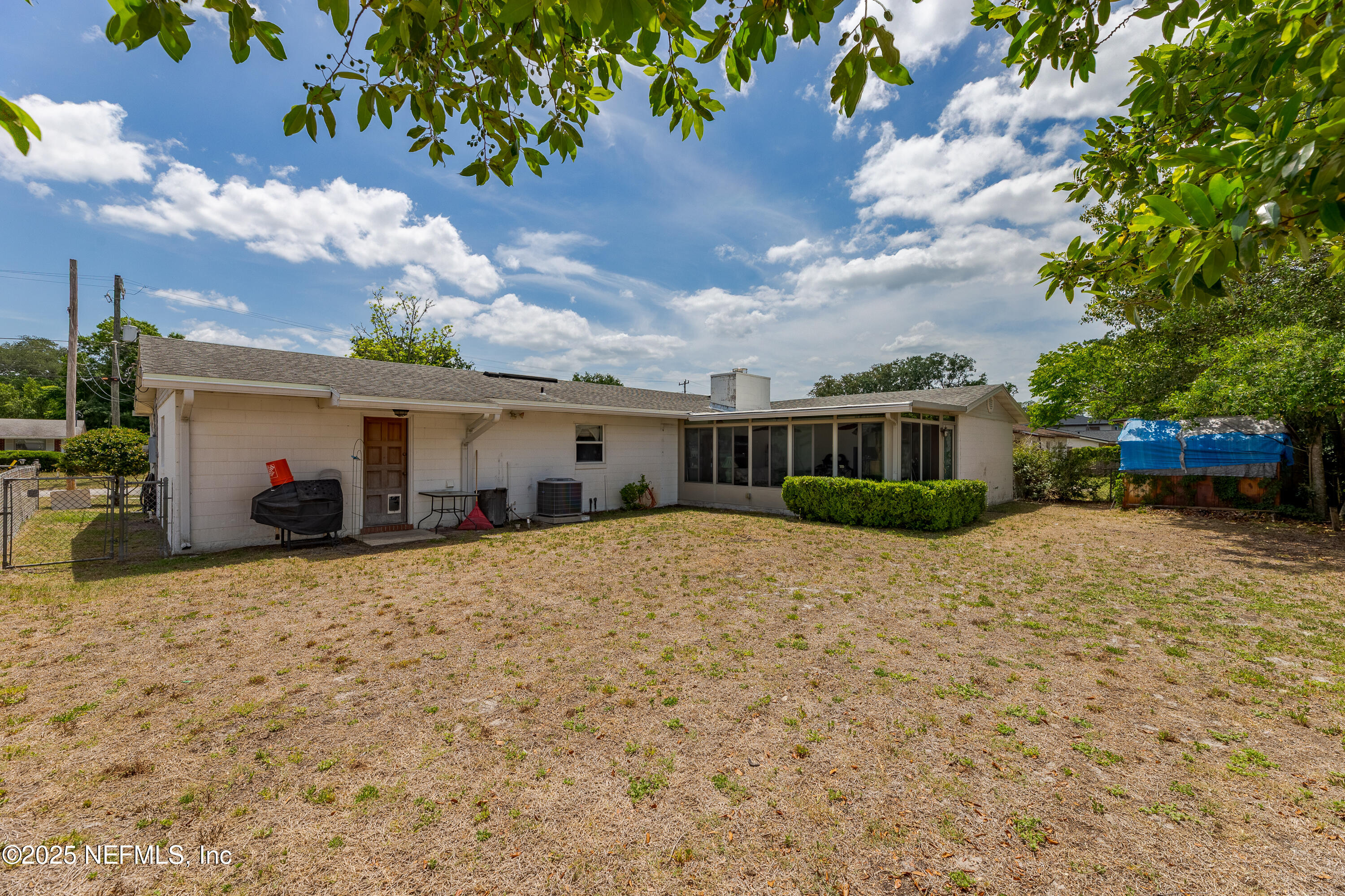 8193 CARAVELLE Drive