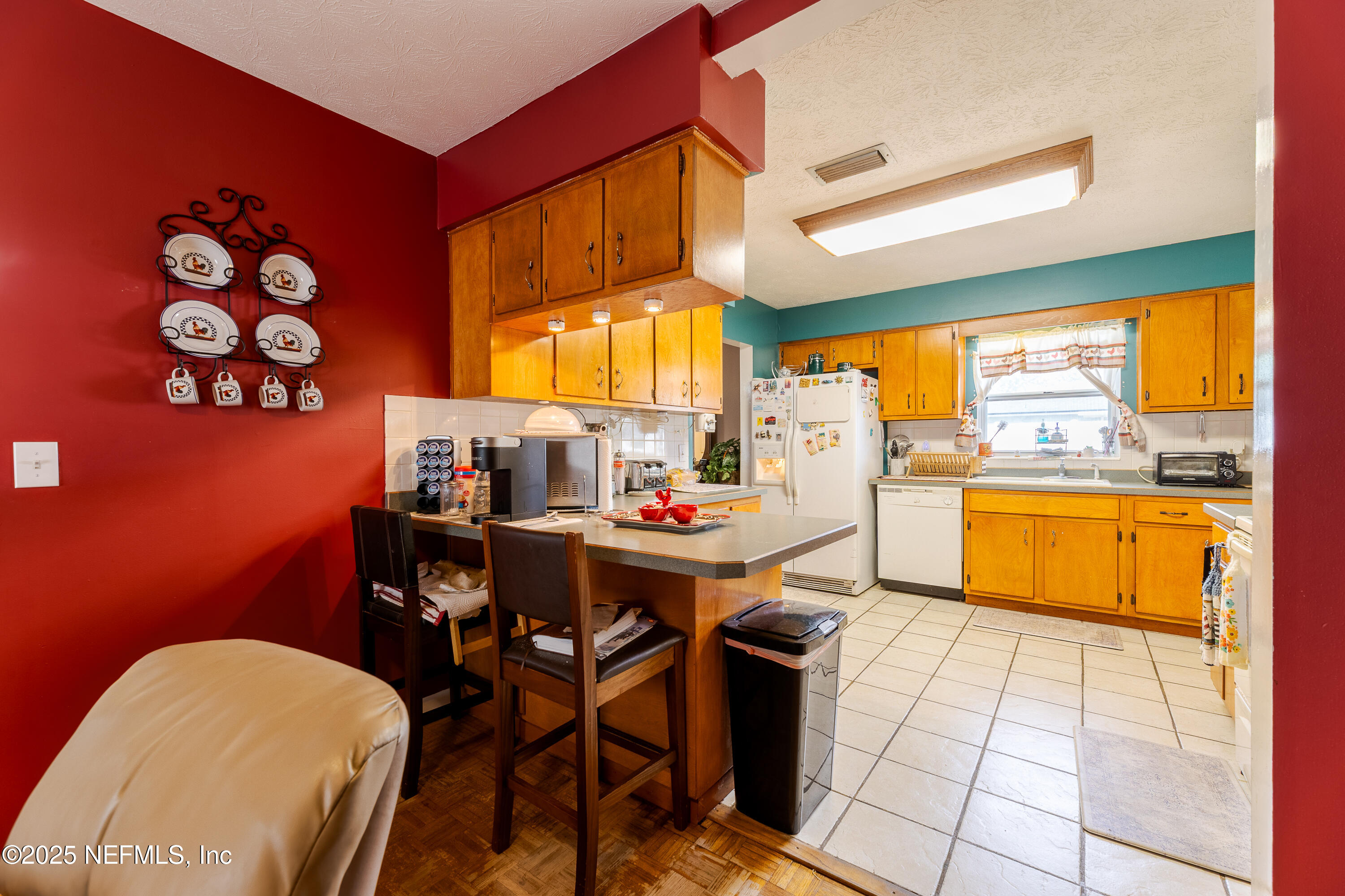 8193 CARAVELLE Drive