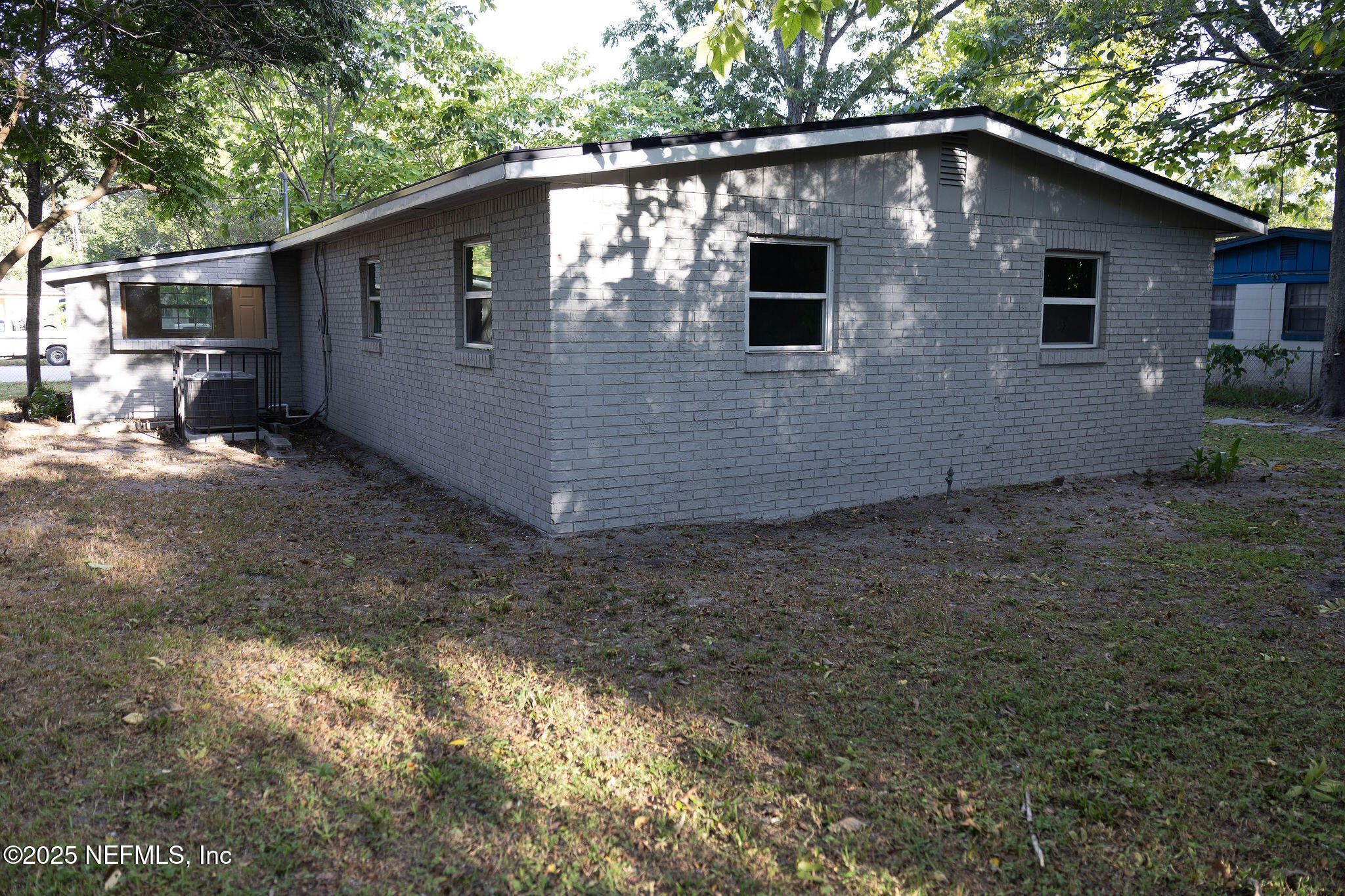 2402 HUGH EDWARDS Drive