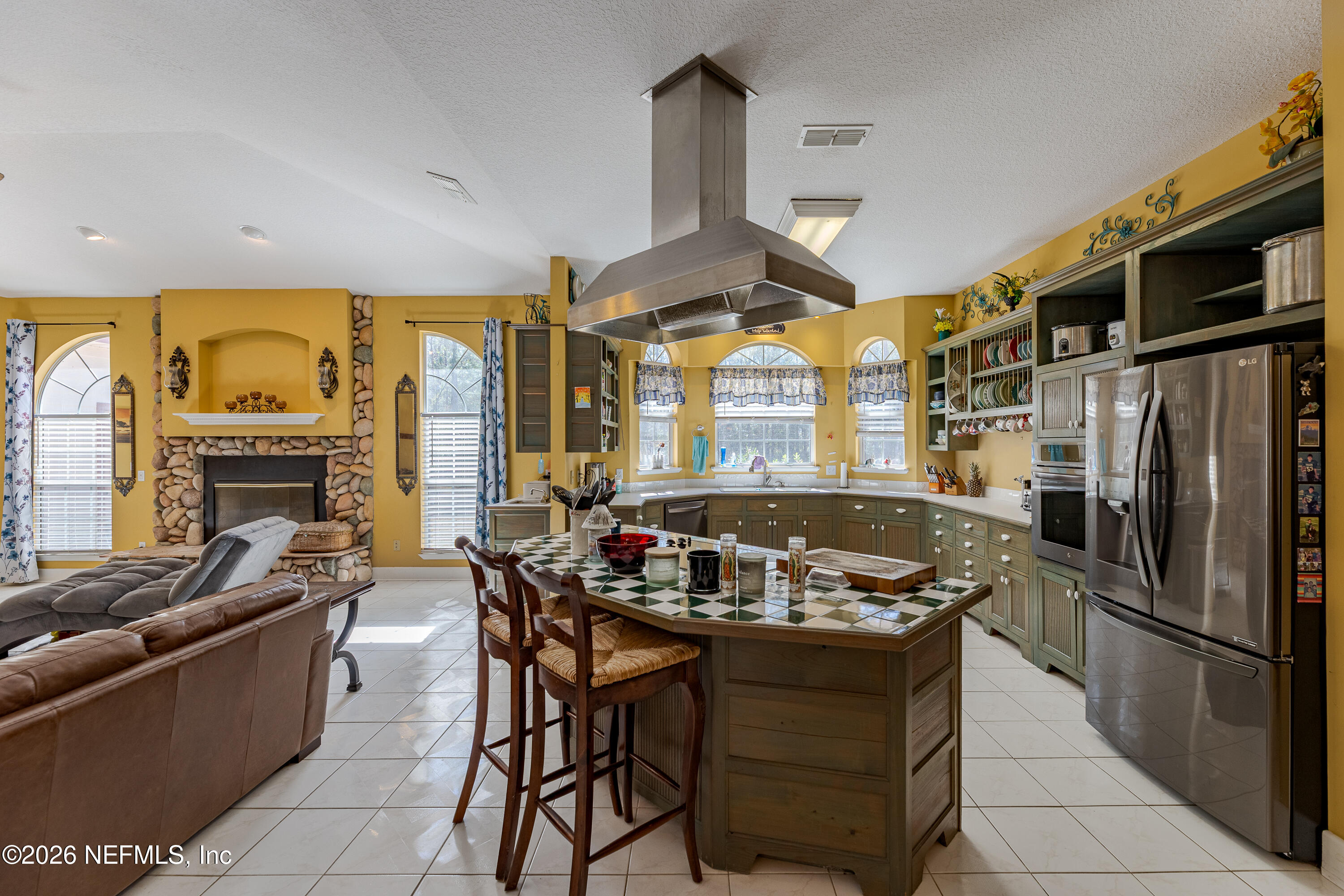 8404 NESBITT Road
