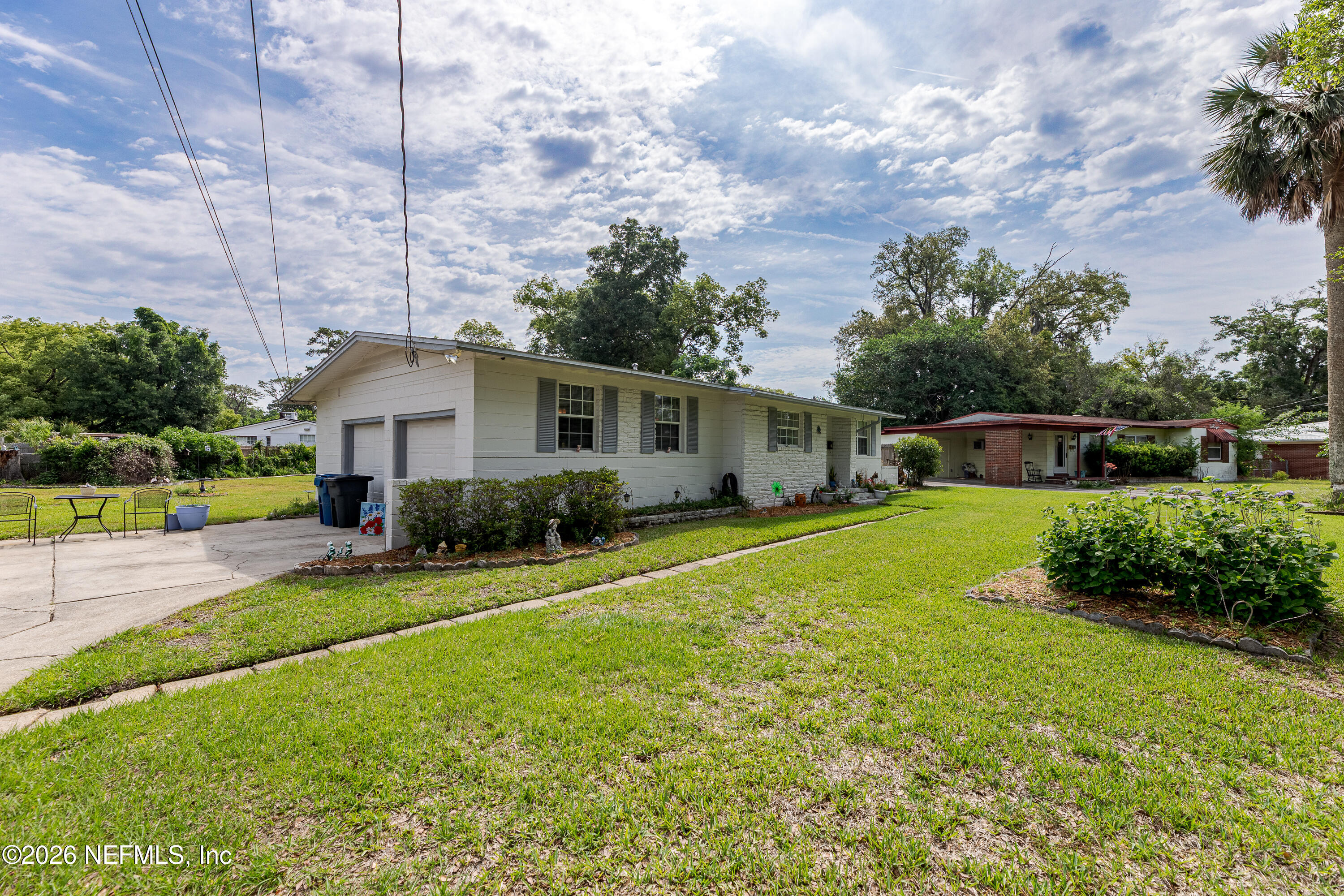 5289 MAGNOLIA Circle N