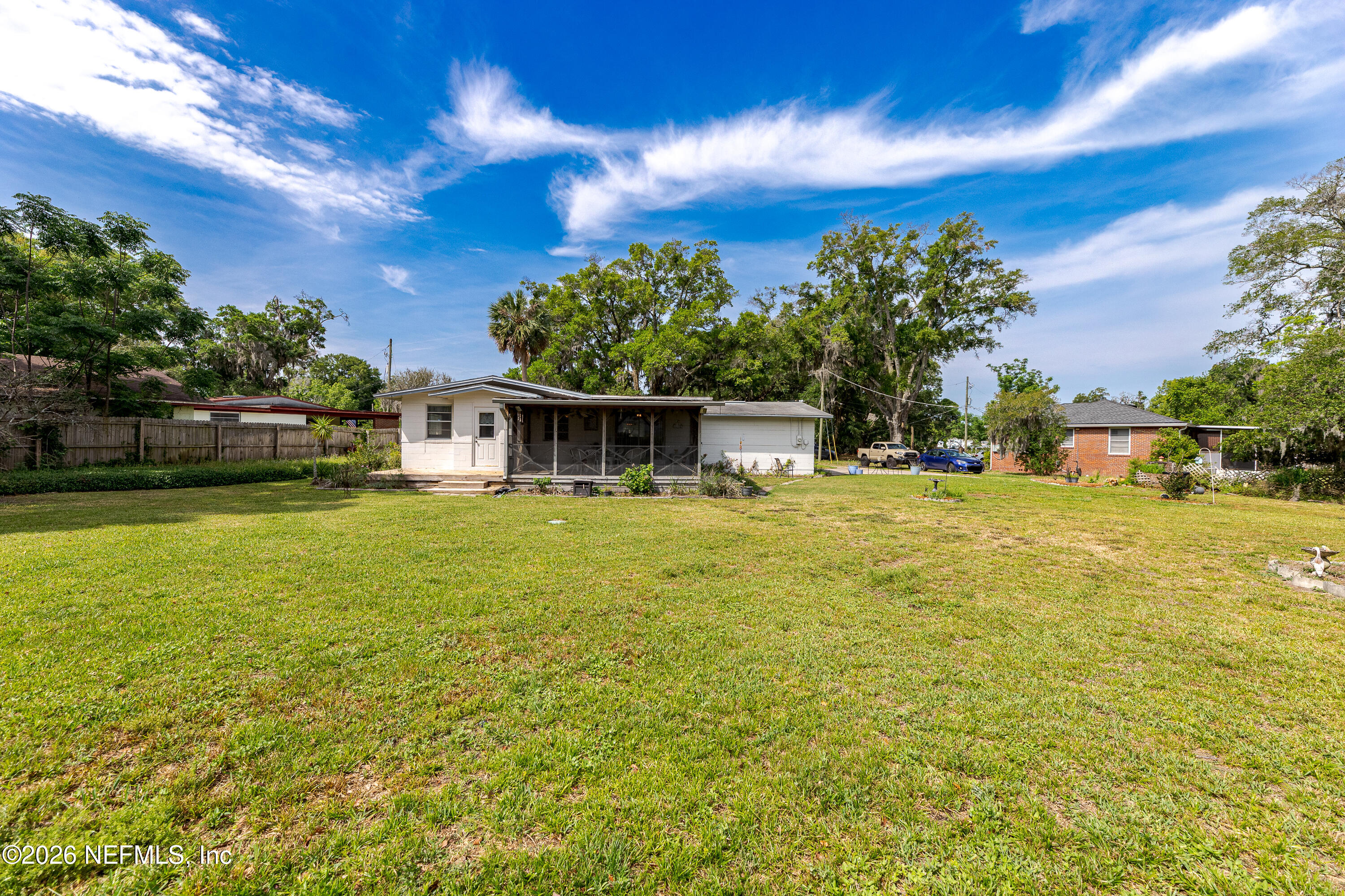 5289 MAGNOLIA Circle N