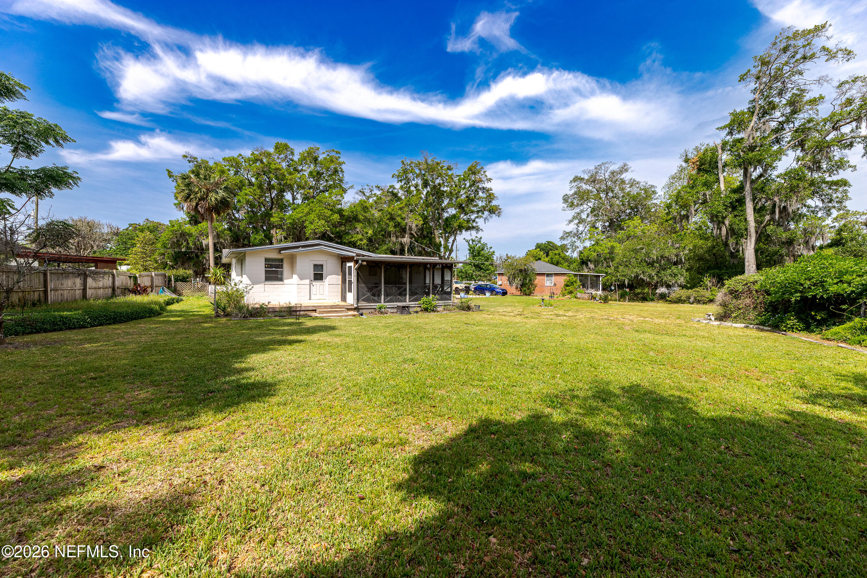 5289 MAGNOLIA Circle N