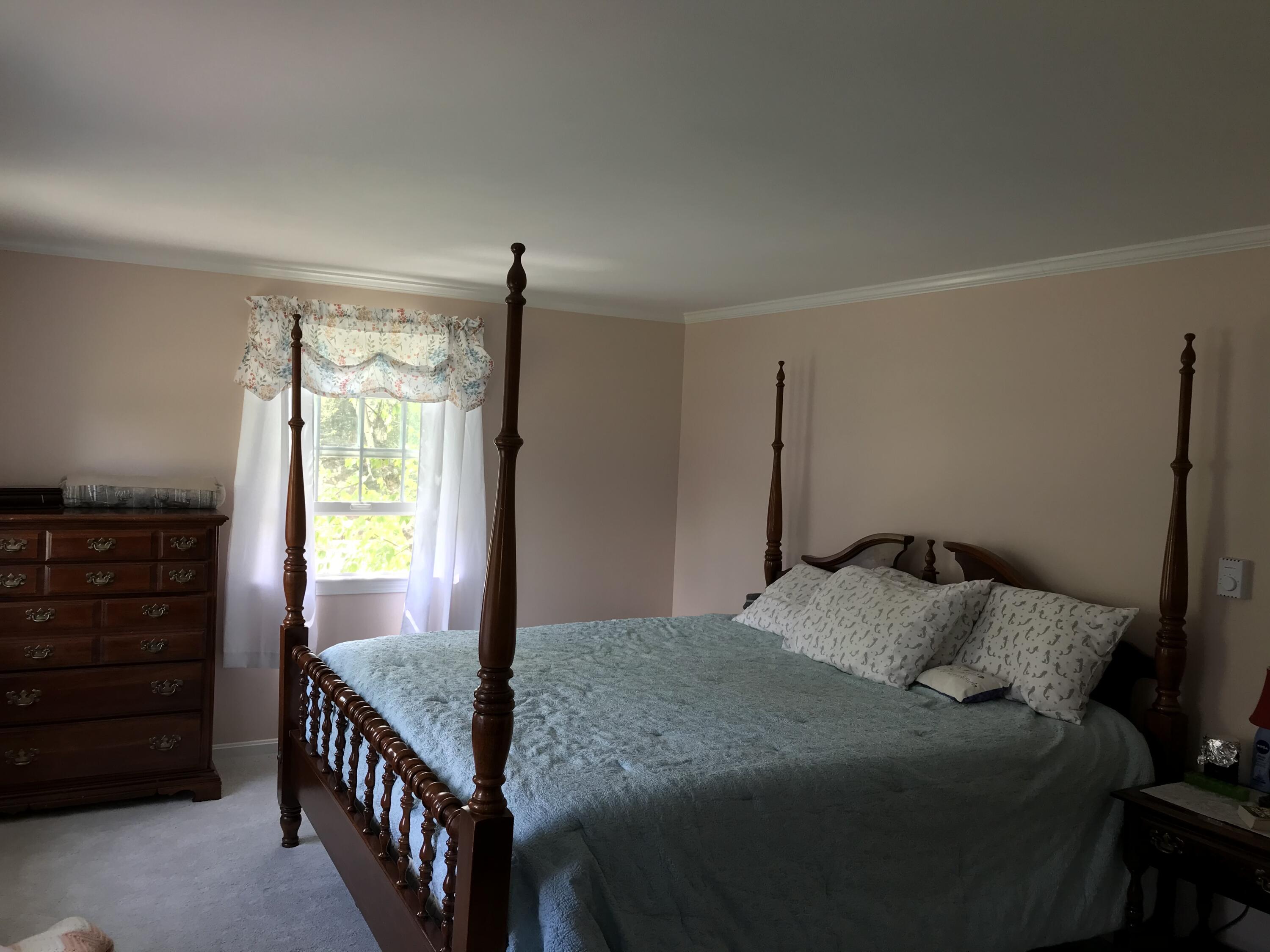 75 Knights Pond Road