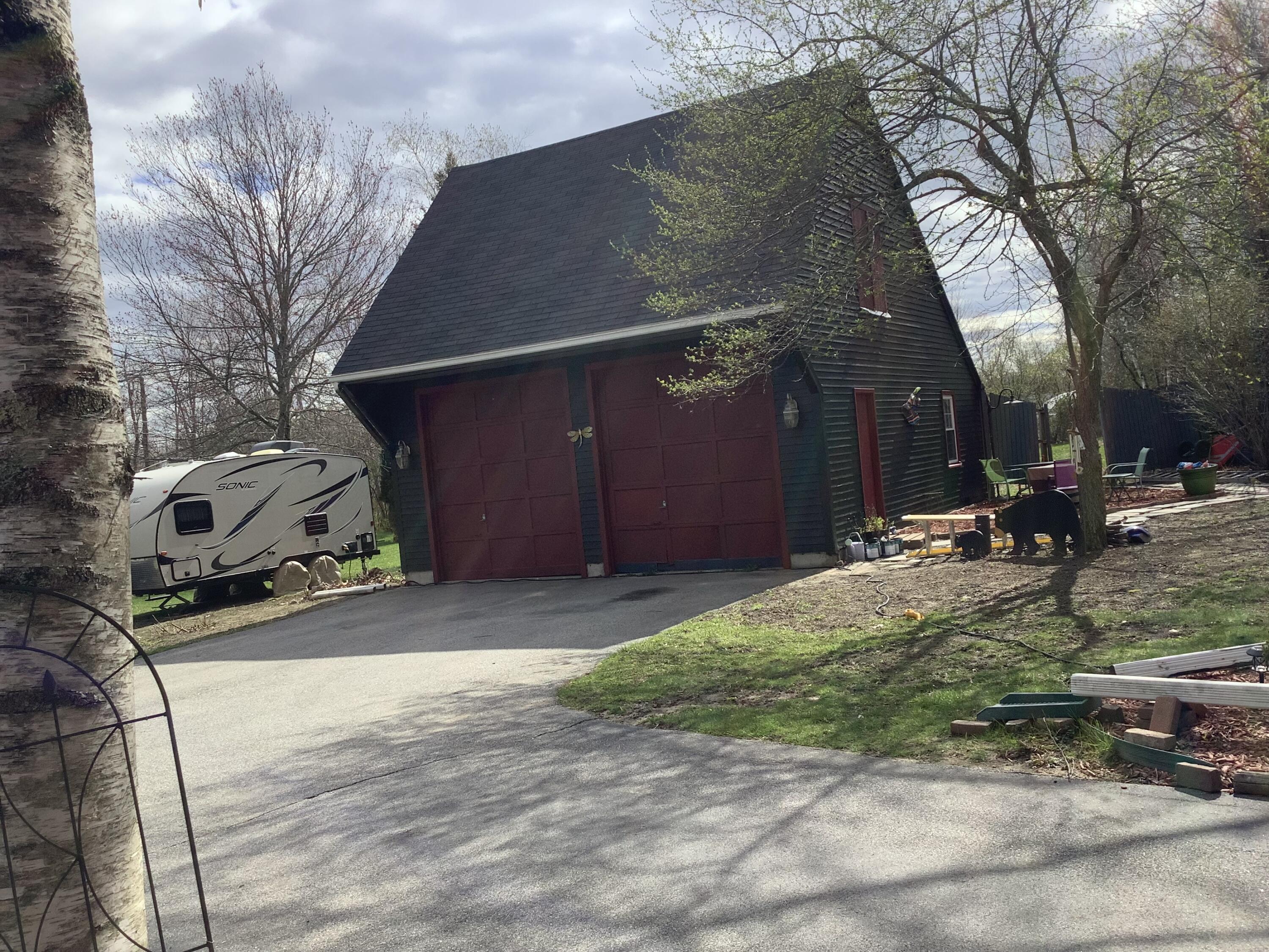75 Knights Pond Road
