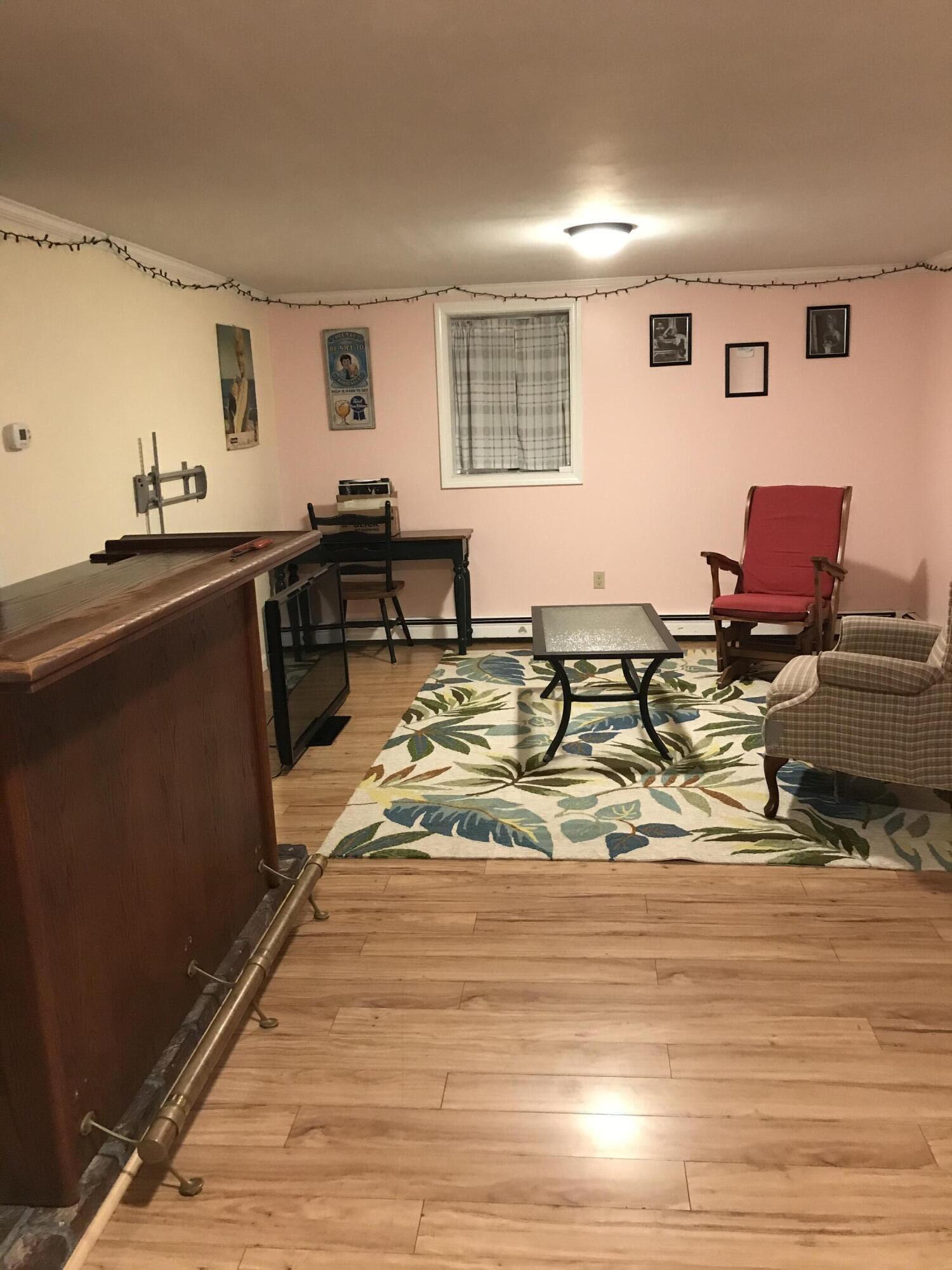 75 Knights Pond Road