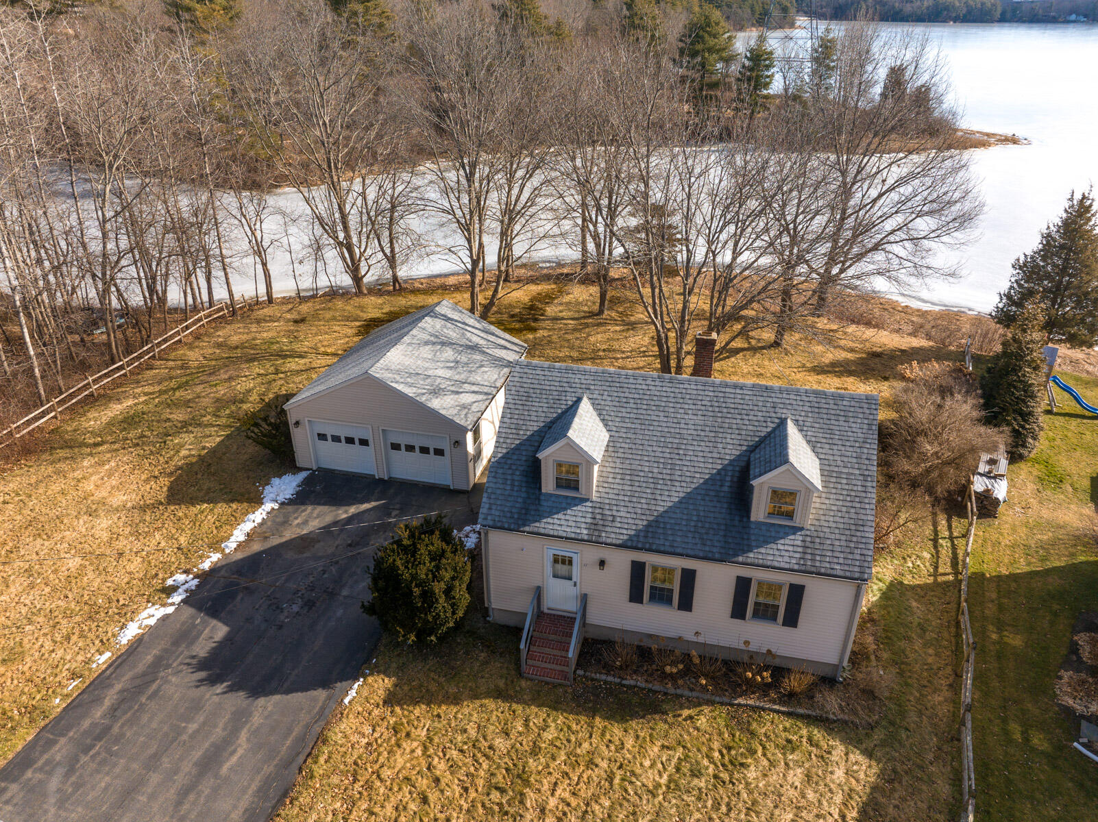 11 Spinney Creek Road