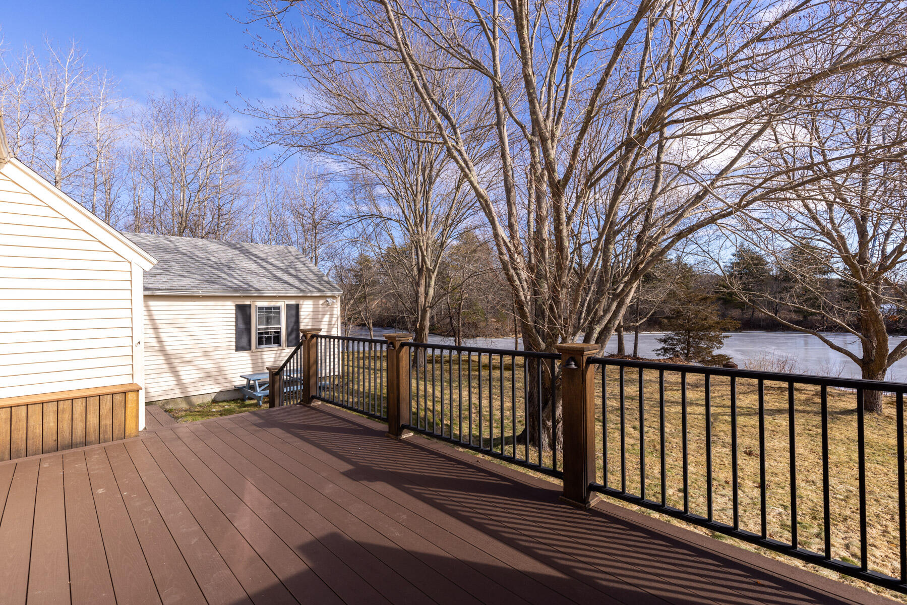 11 Spinney Creek Road