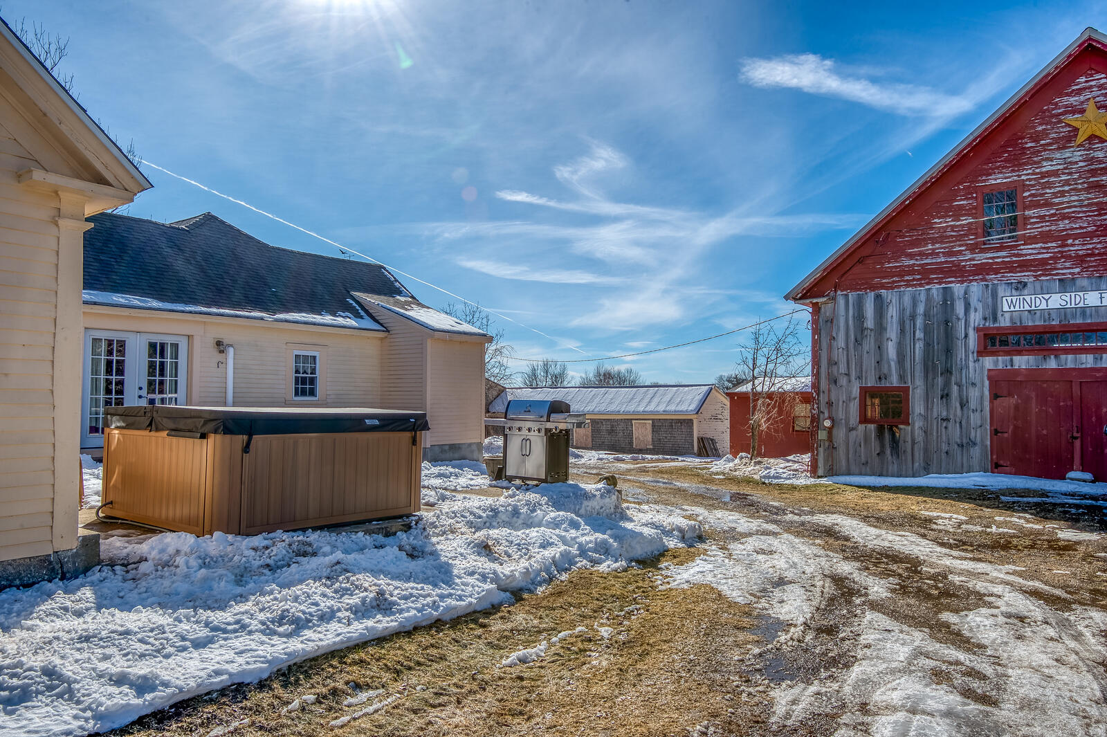 662 Center Road