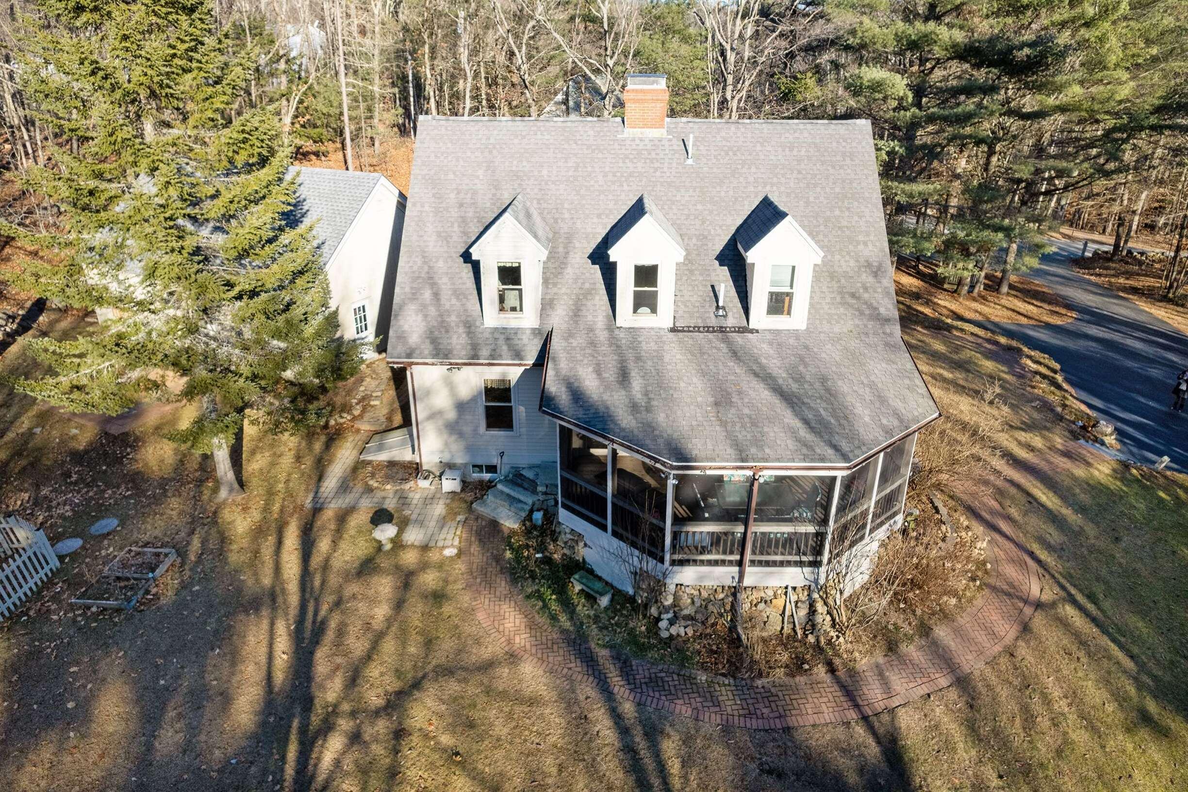 389 Hooper Road