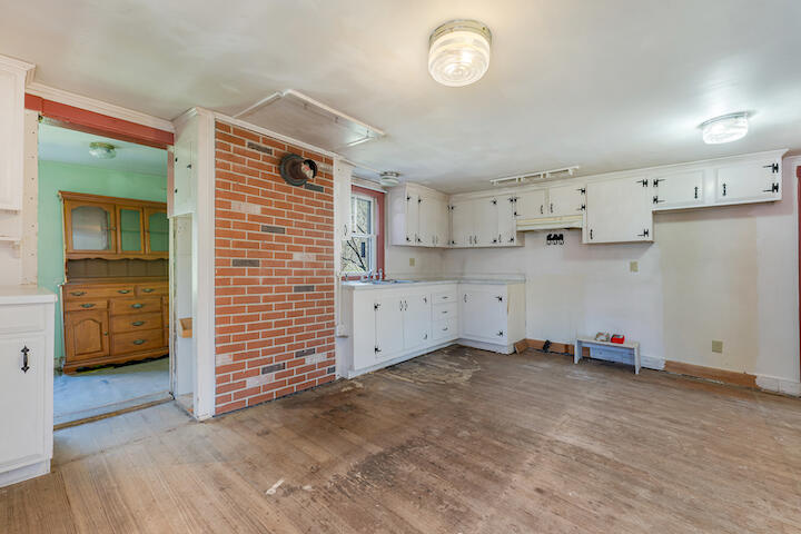 88 Boundary Road