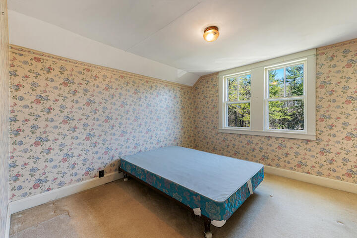 88 Boundary Road
