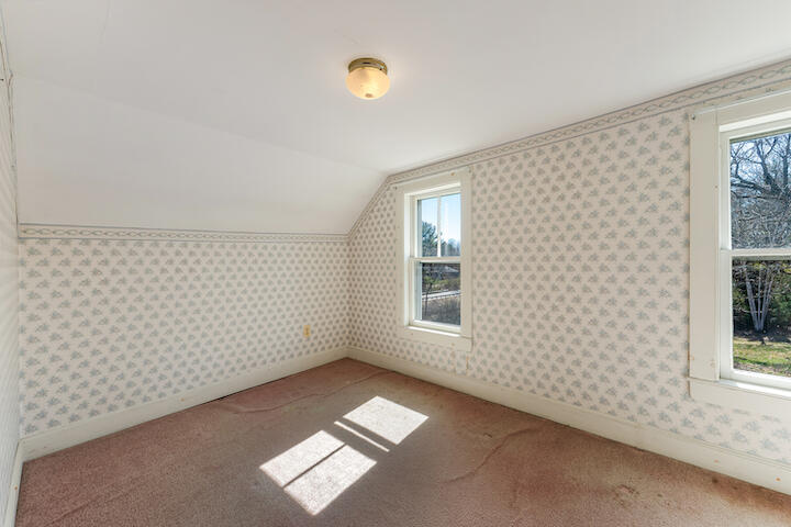 88 Boundary Road