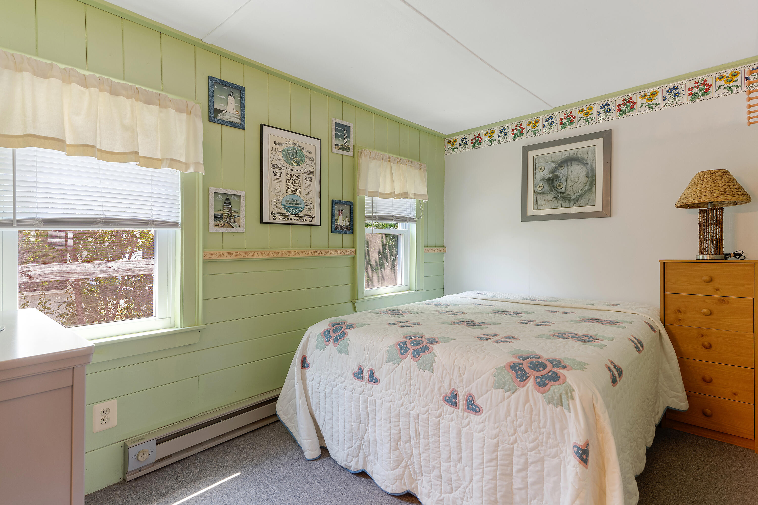 35 Long Beach Avenue, 28