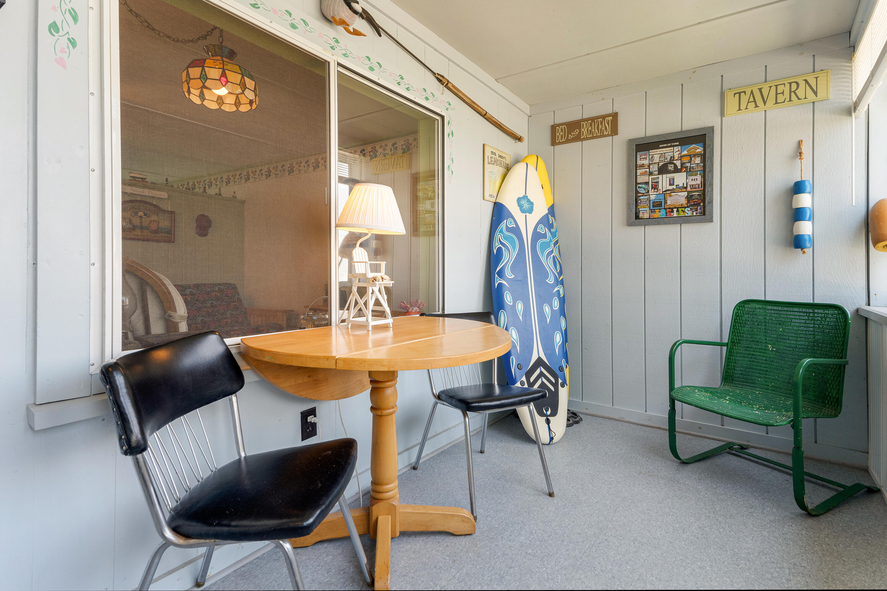 35 Long Beach Avenue, 28