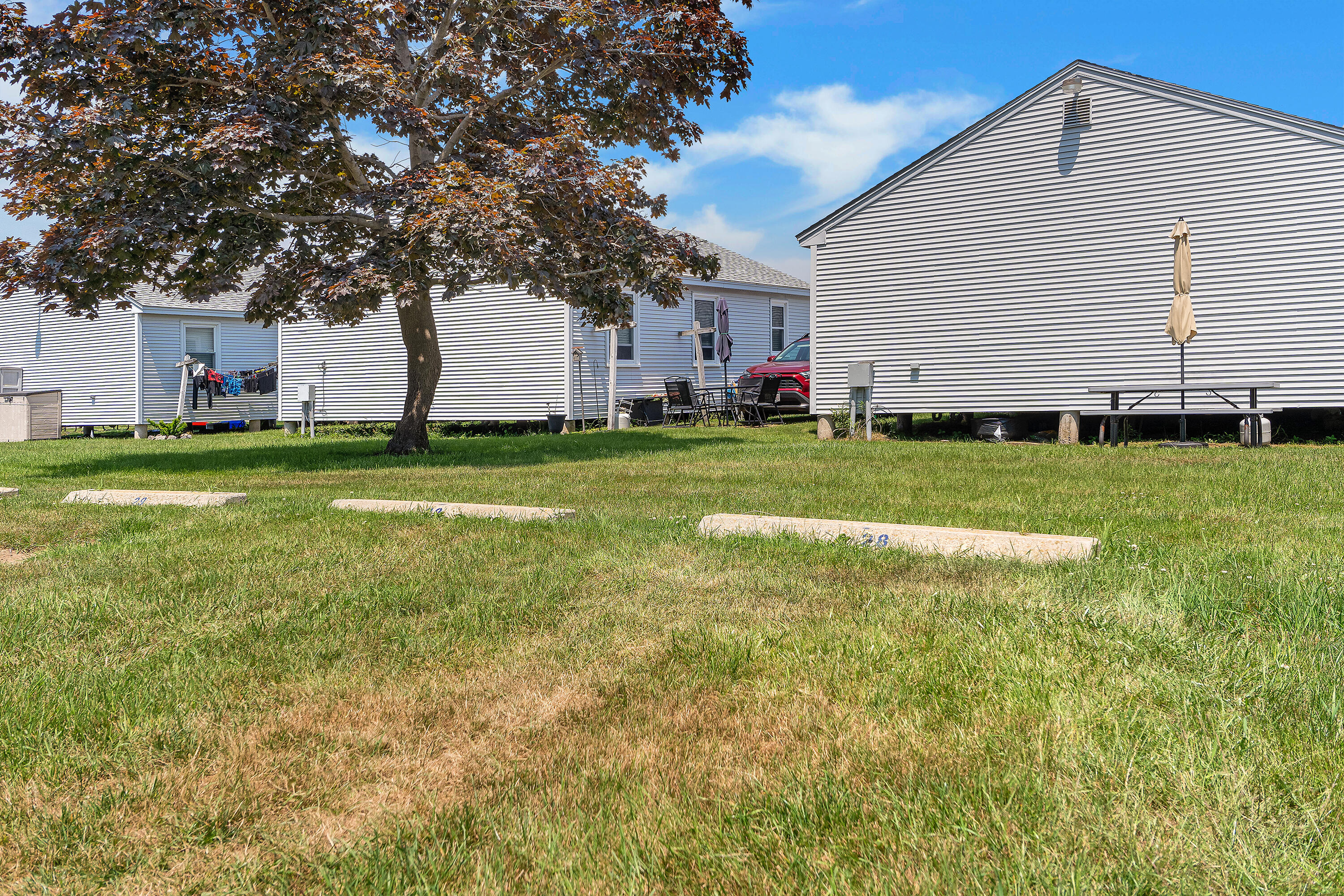 35 Long Beach Avenue, 28