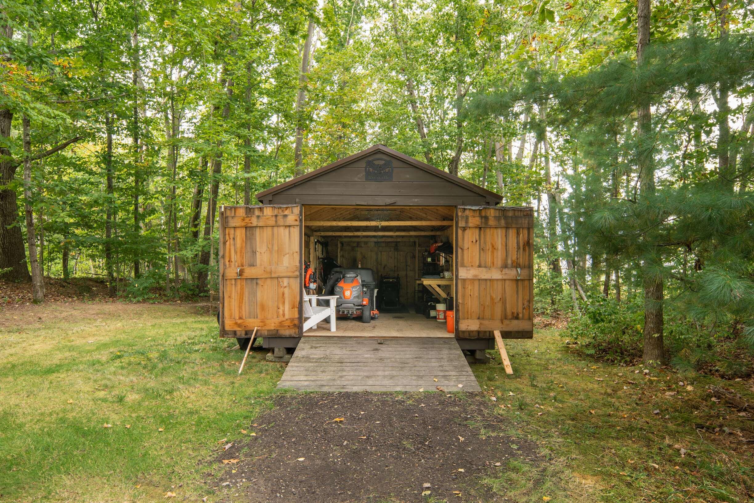 701 River Road