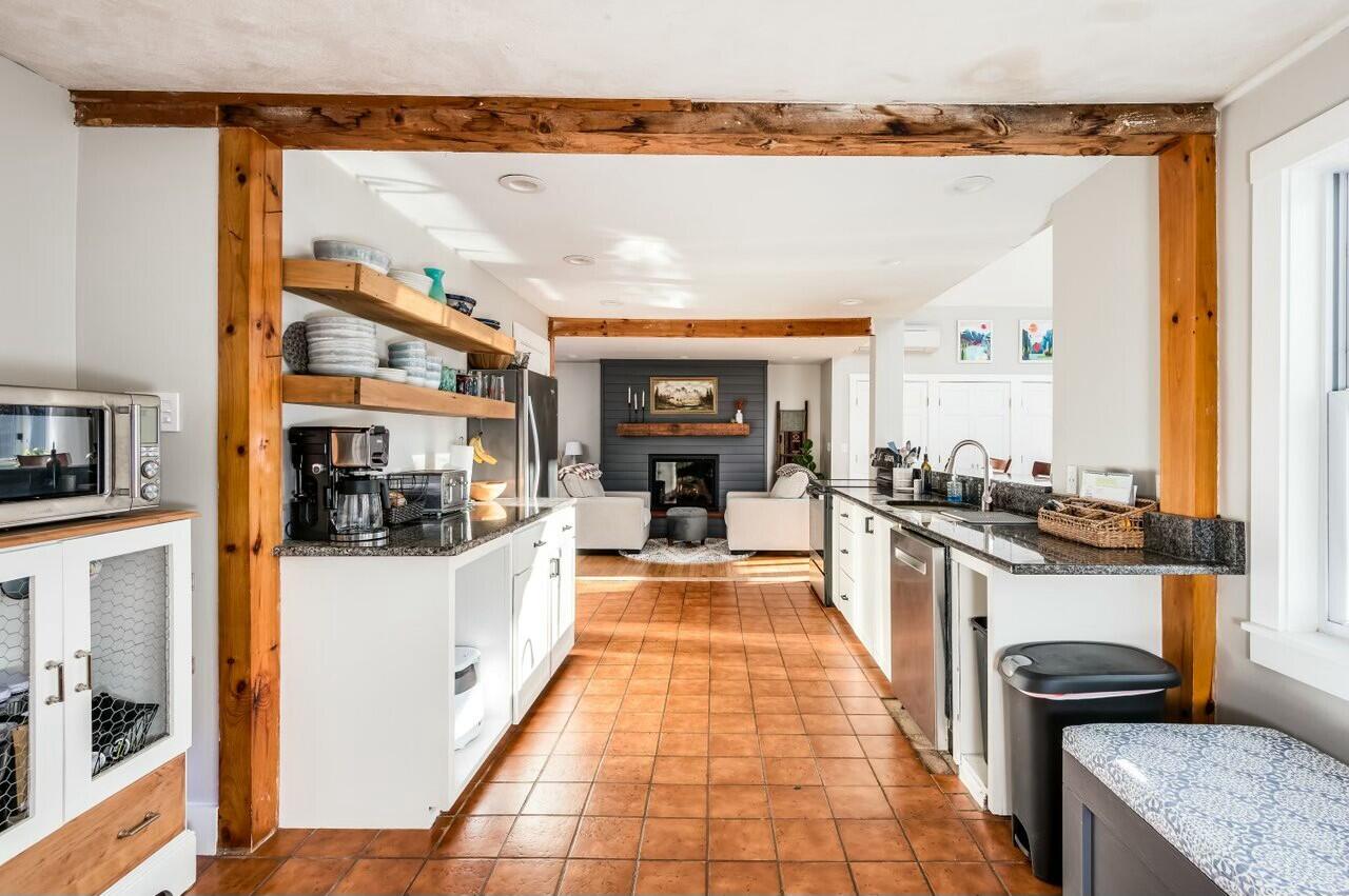54 Waterside Lane