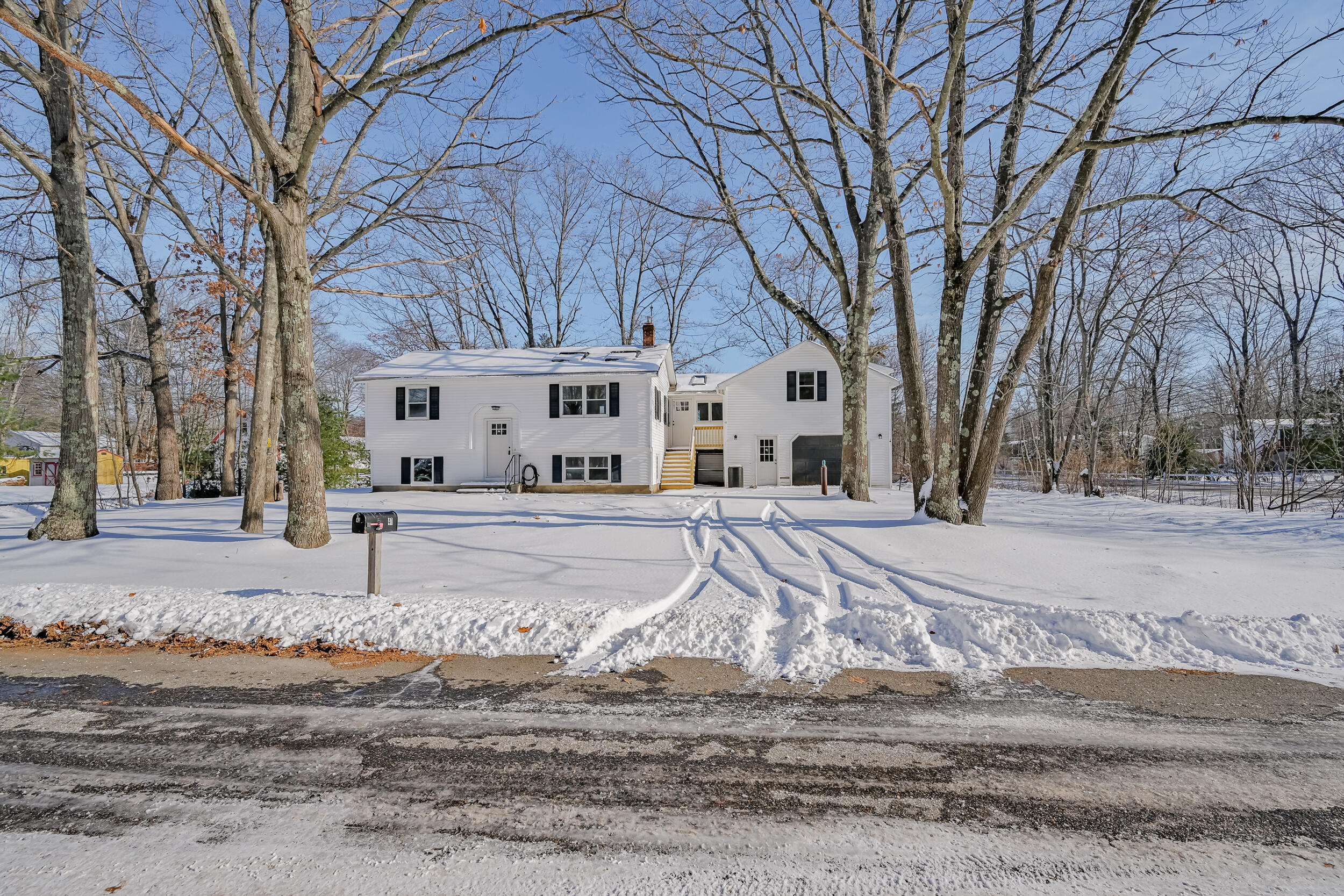 41 Theriault Street