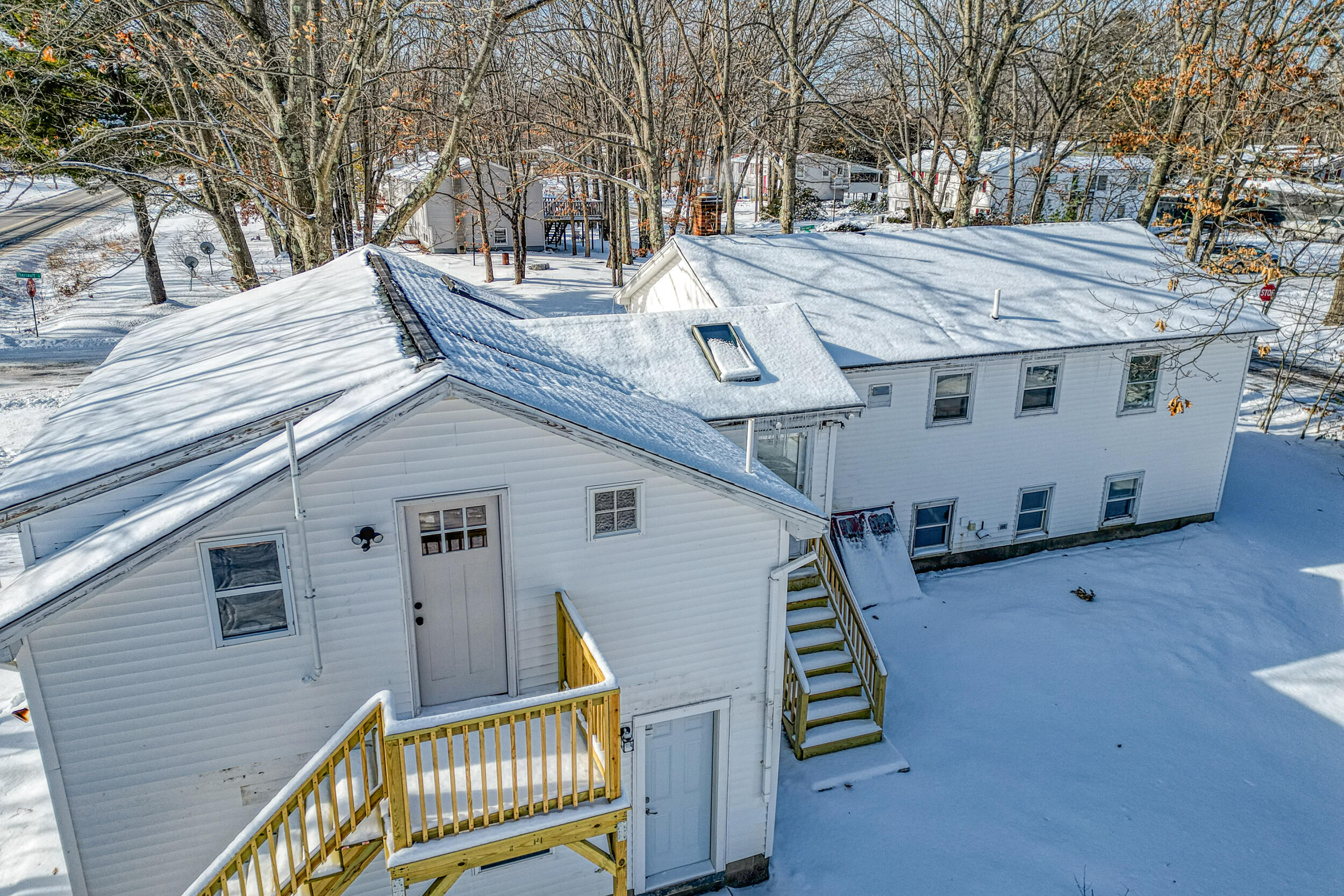 41 Theriault Street