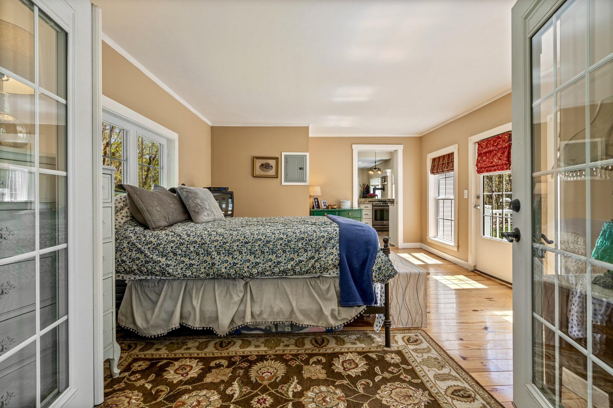 85 Crediford Road