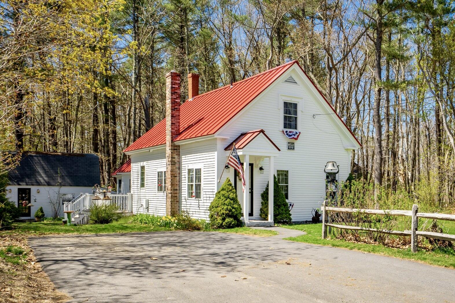 85 Crediford Road