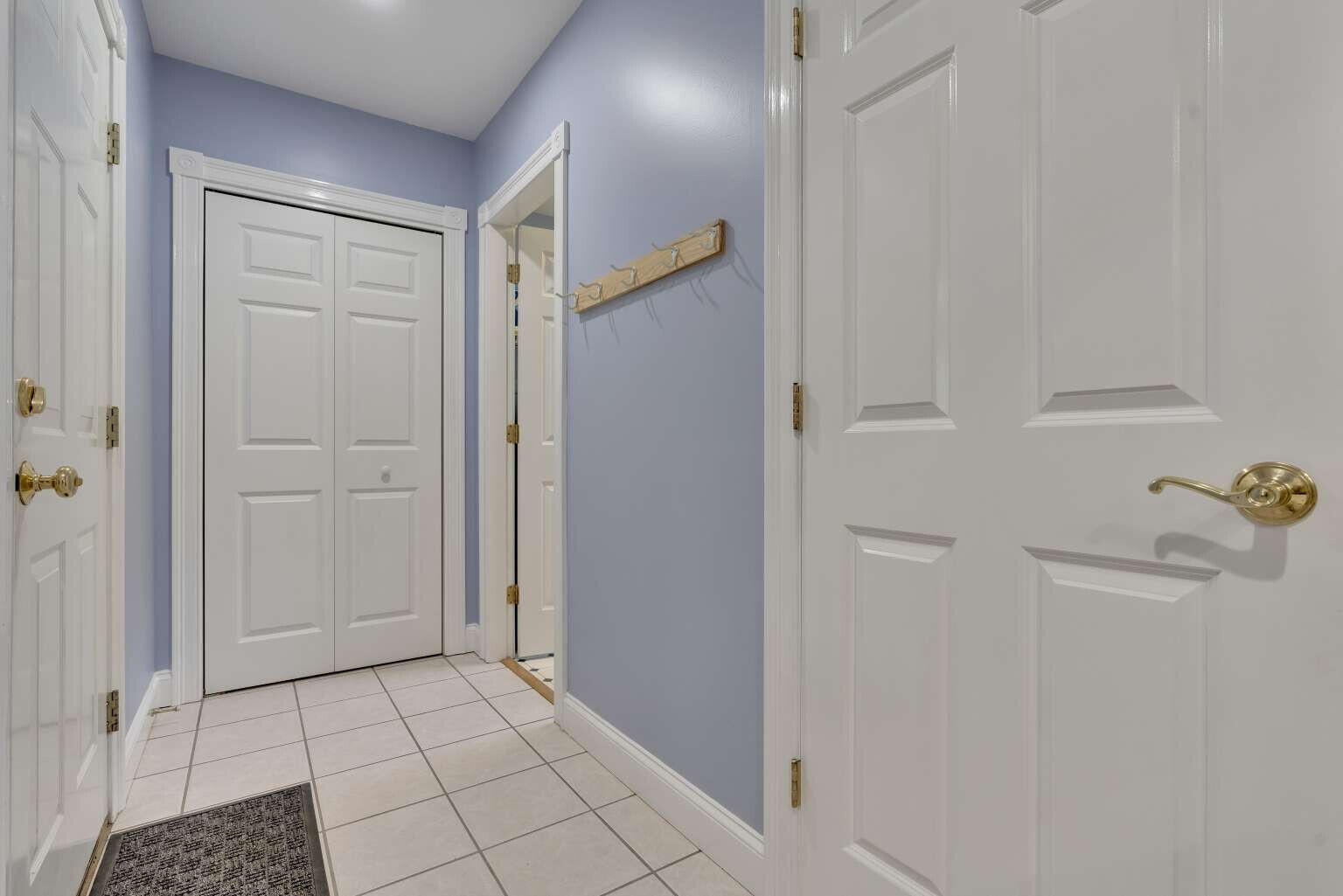 1505 Foxes Ridge Road