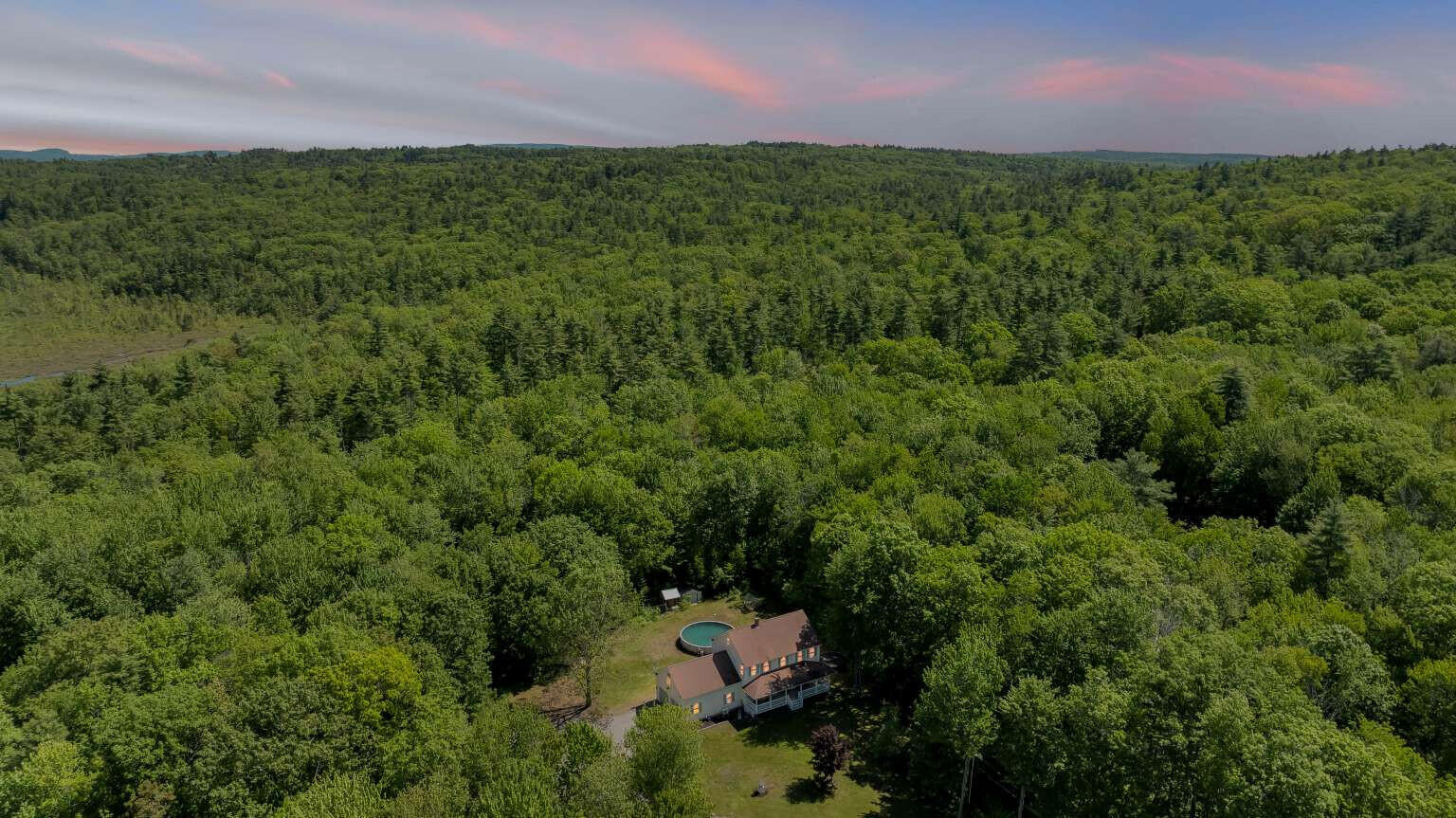 1505 Foxes Ridge Road