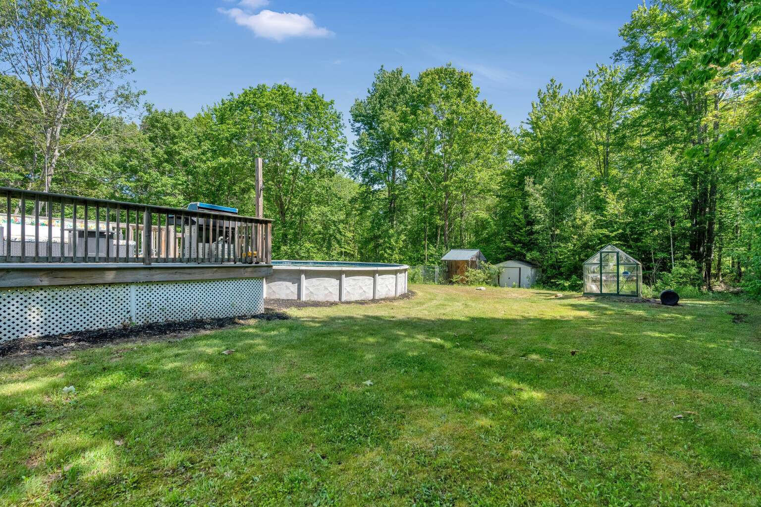 1505 Foxes Ridge Road