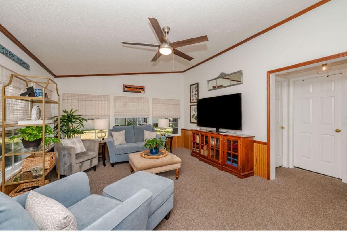 41 Marsh Brook Crossing