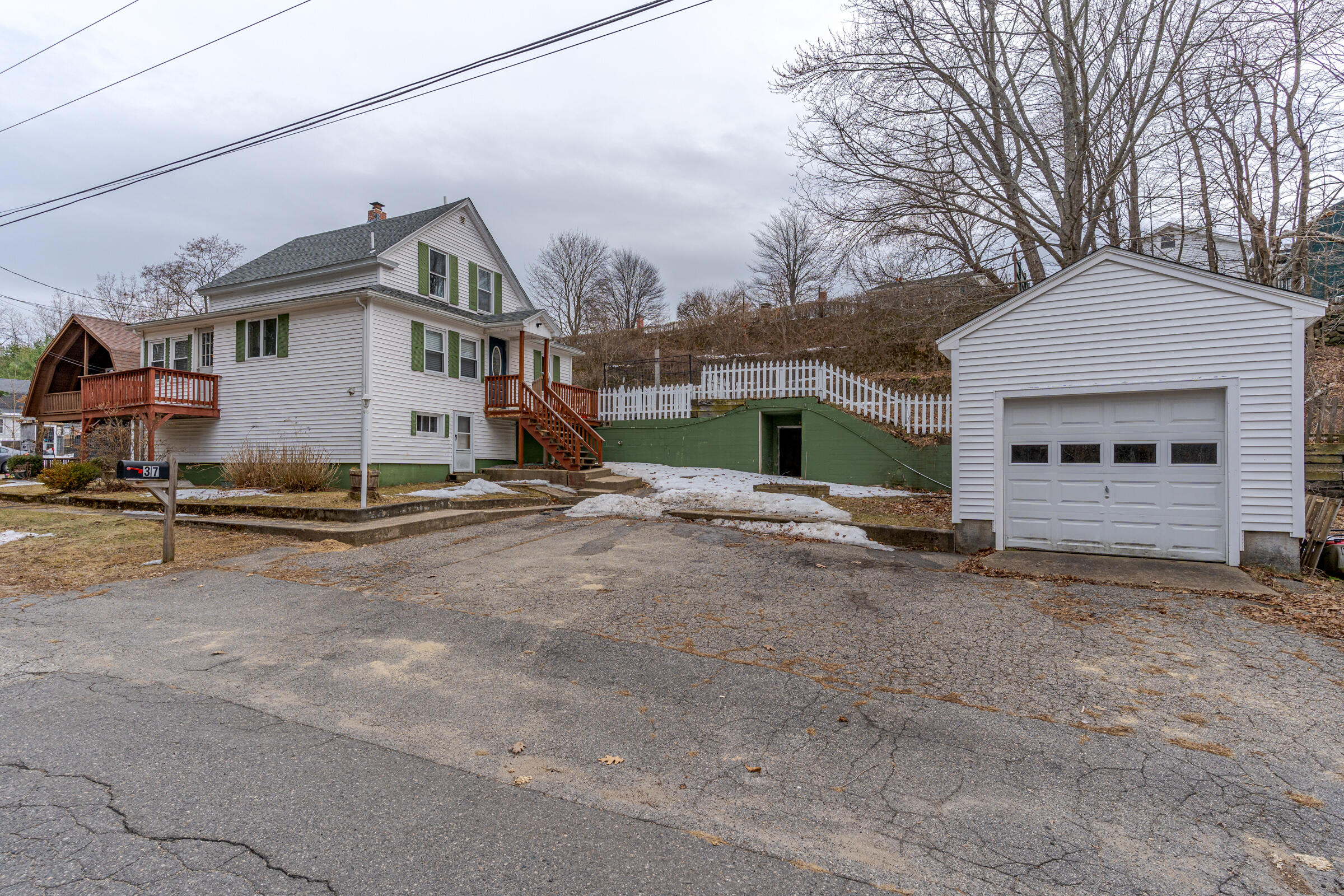 37 Glen Street