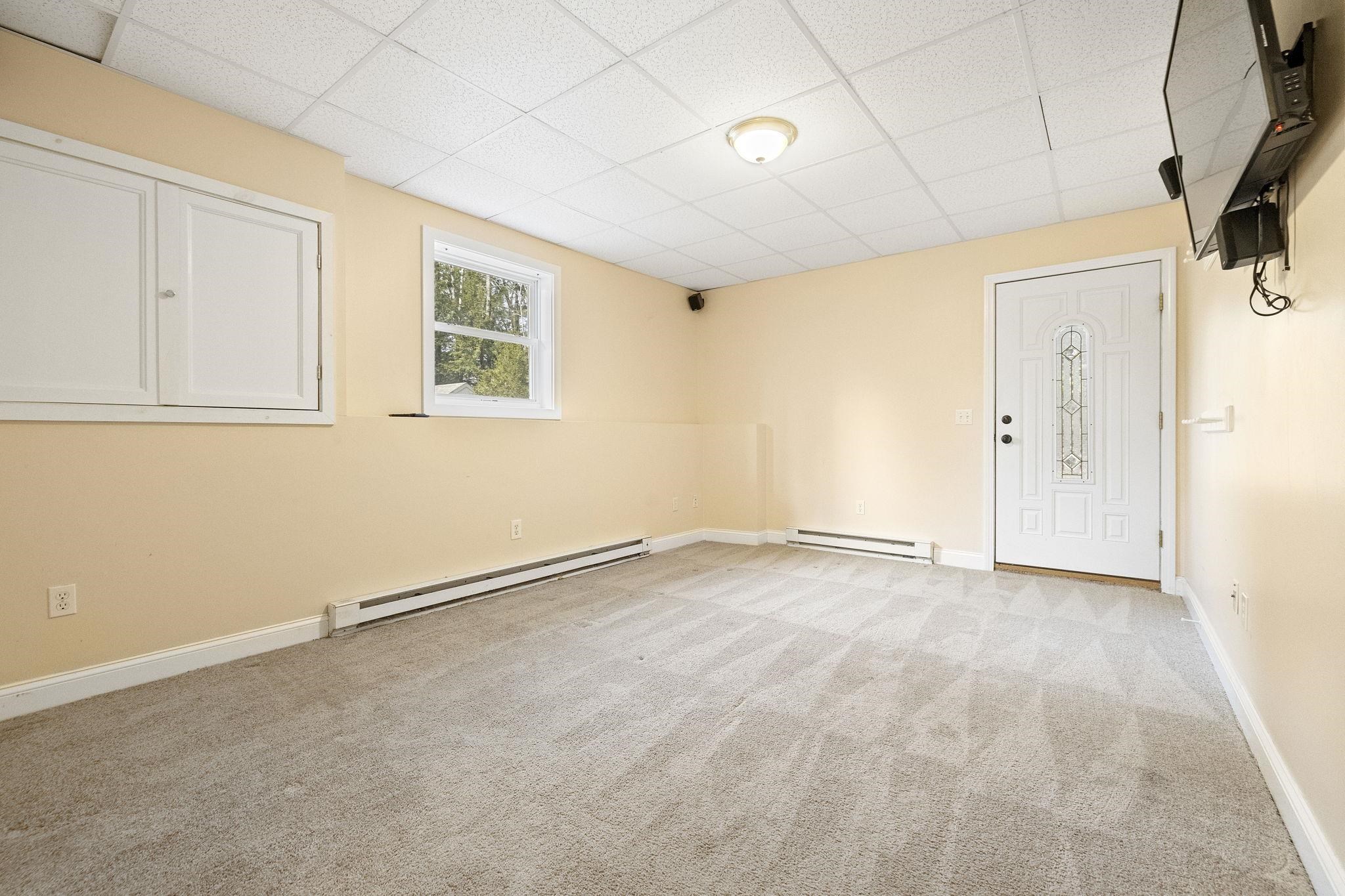 77 Miller Road