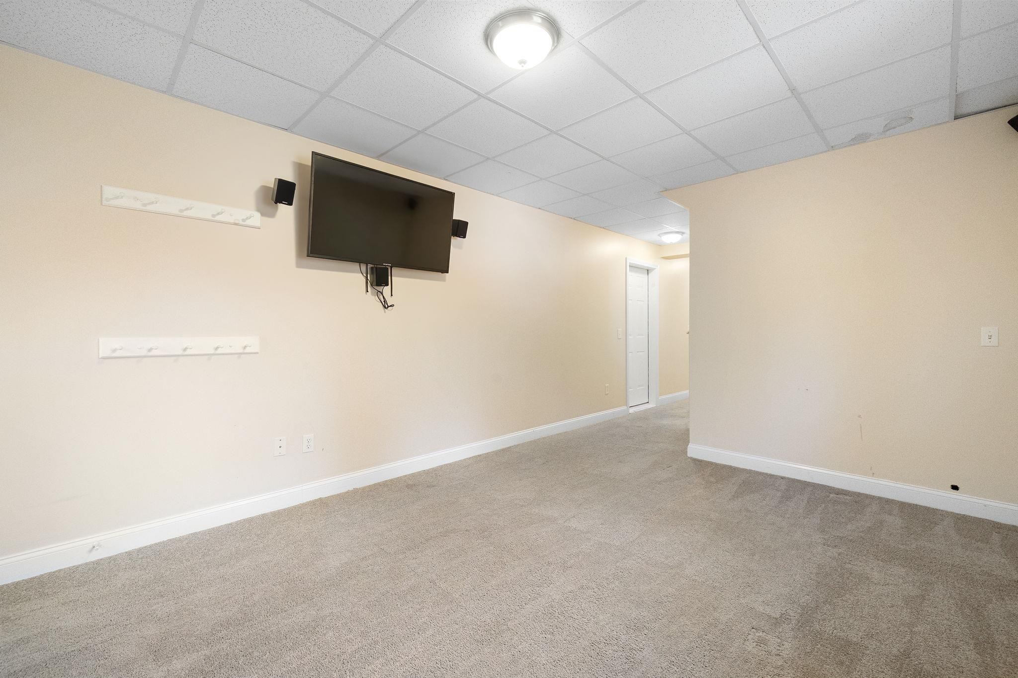 77 Miller Road
