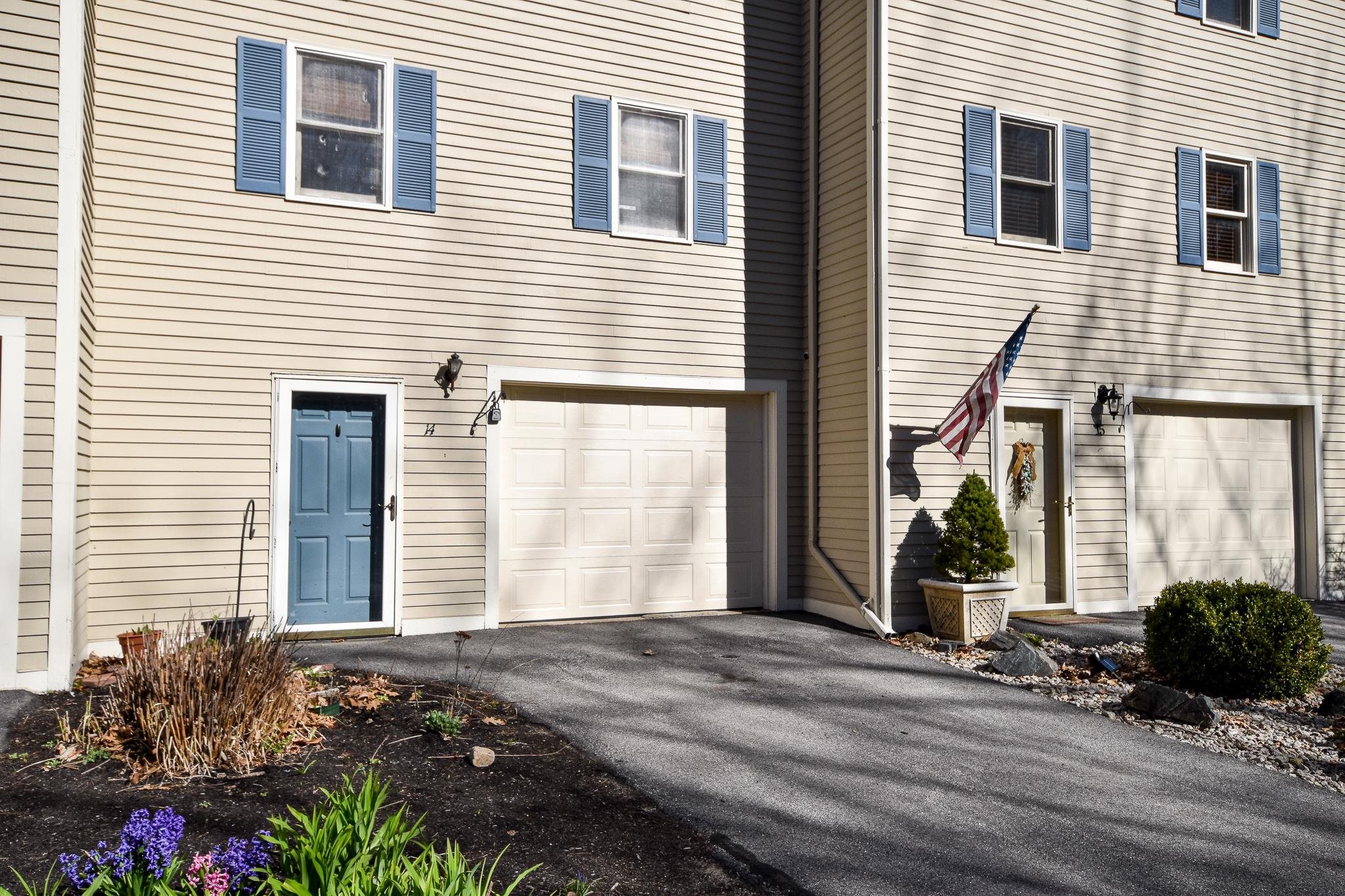 14 Fords Landing Drive Unit: 14