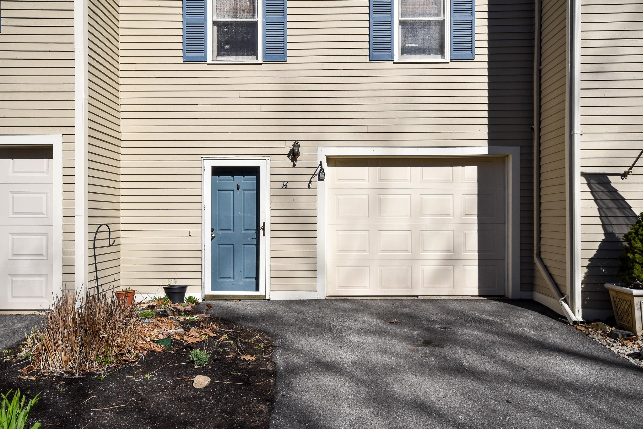 14 Fords Landing Drive Unit: 14