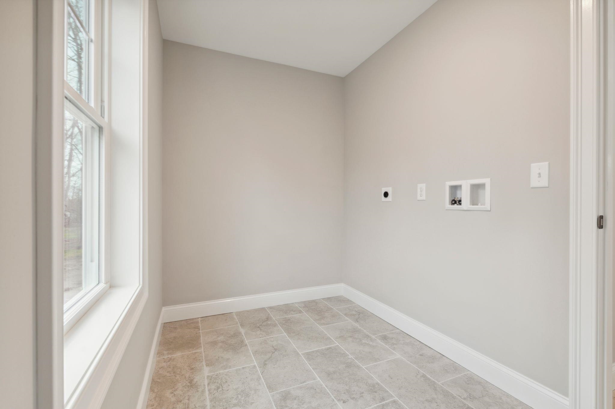 125 Meaderboro Road Unit: 18