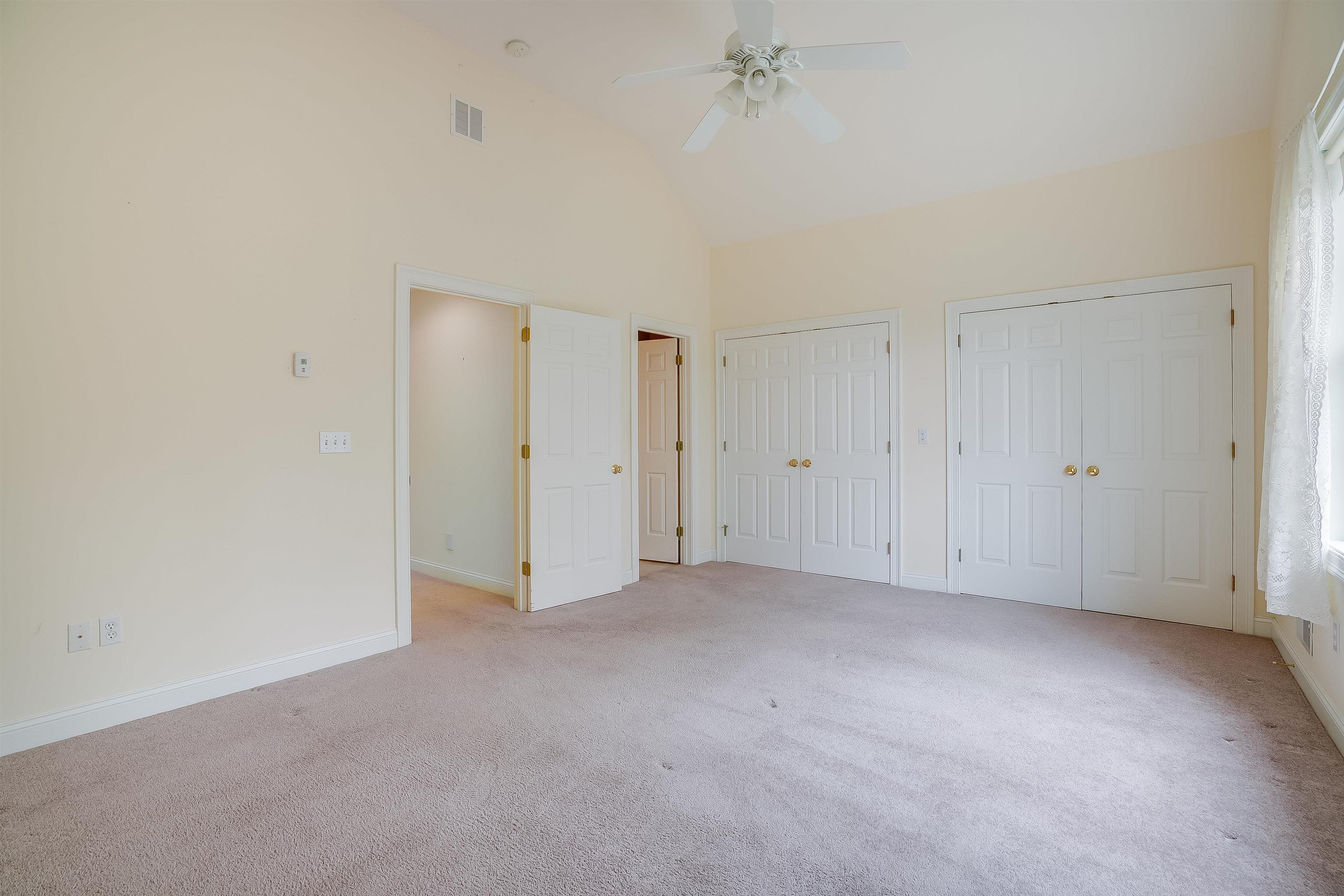 60 Magnolia Lane