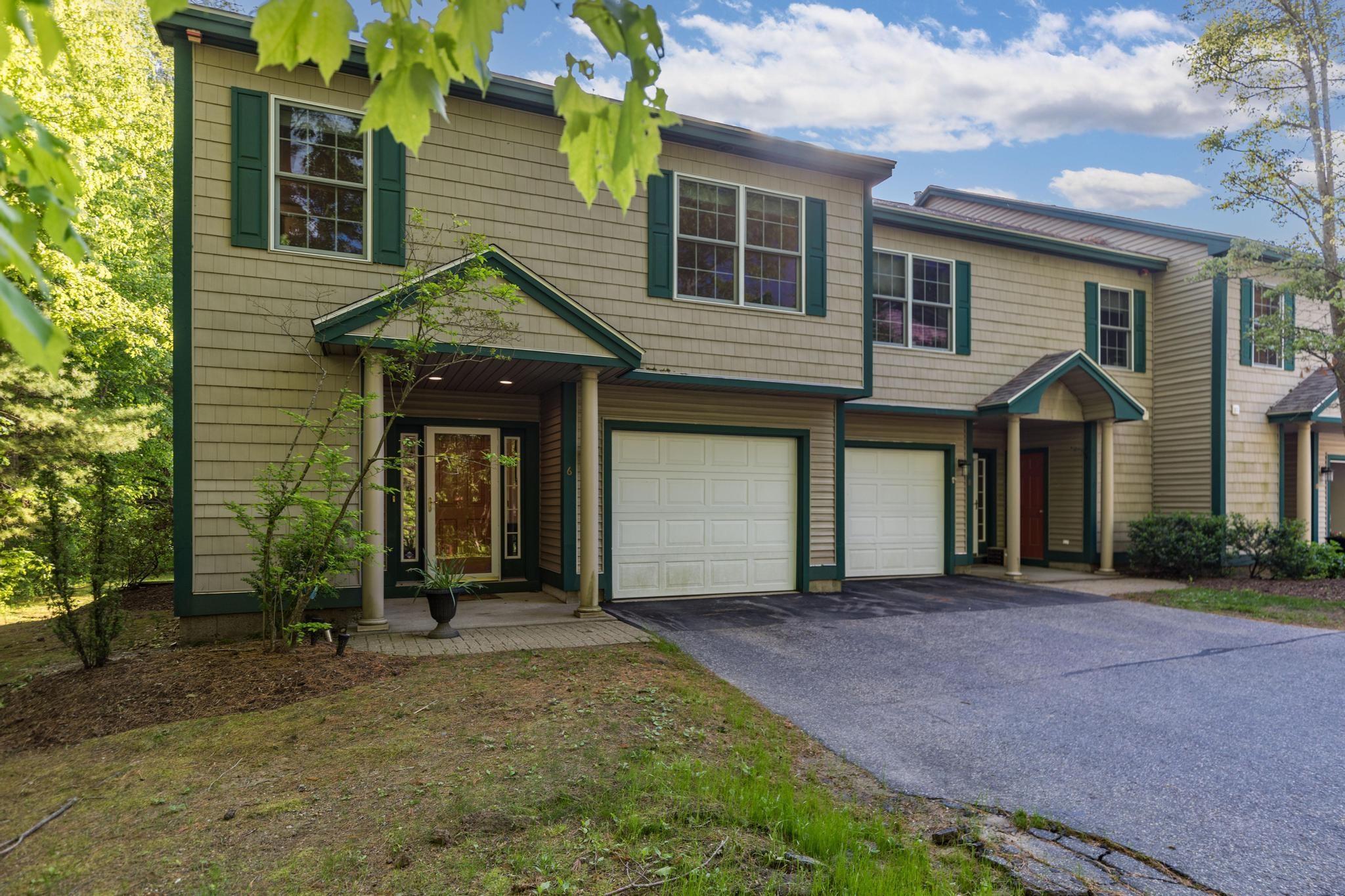 6 Deborah Lane