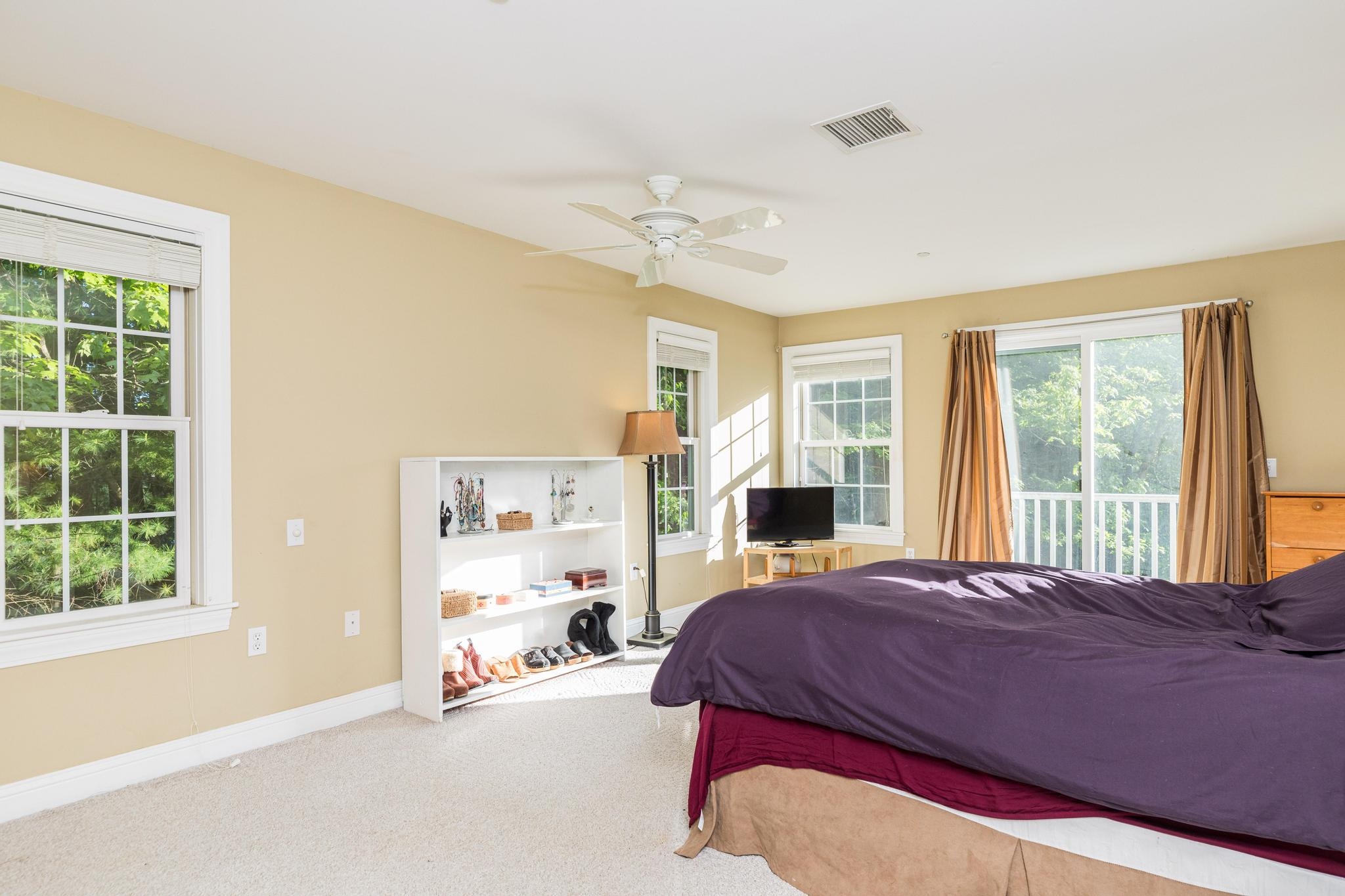 6 Deborah Lane
