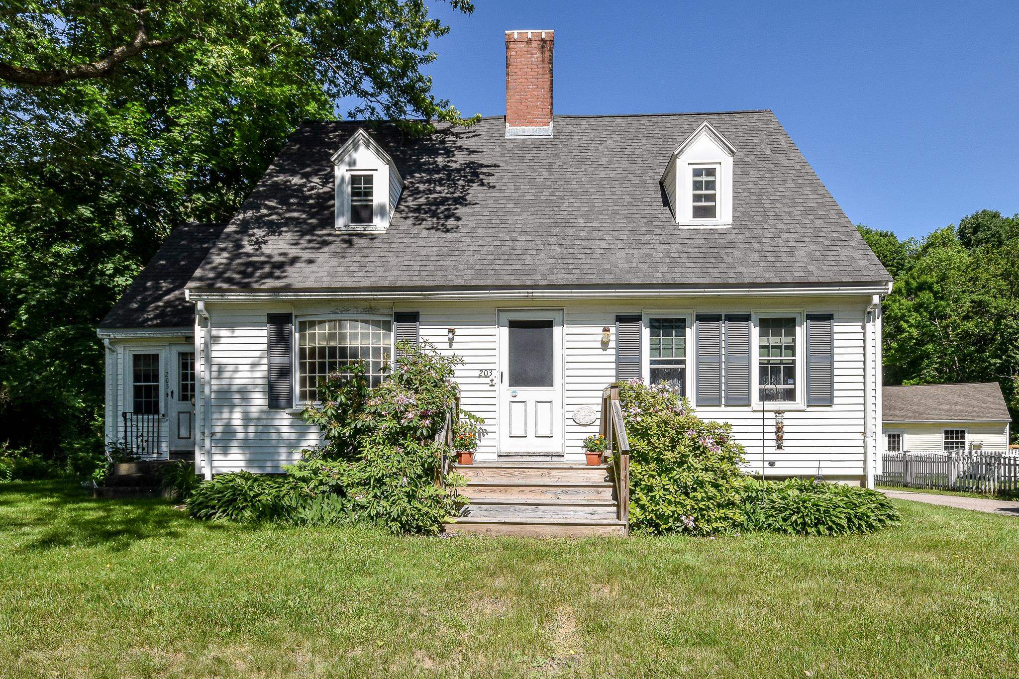 203 High Street
