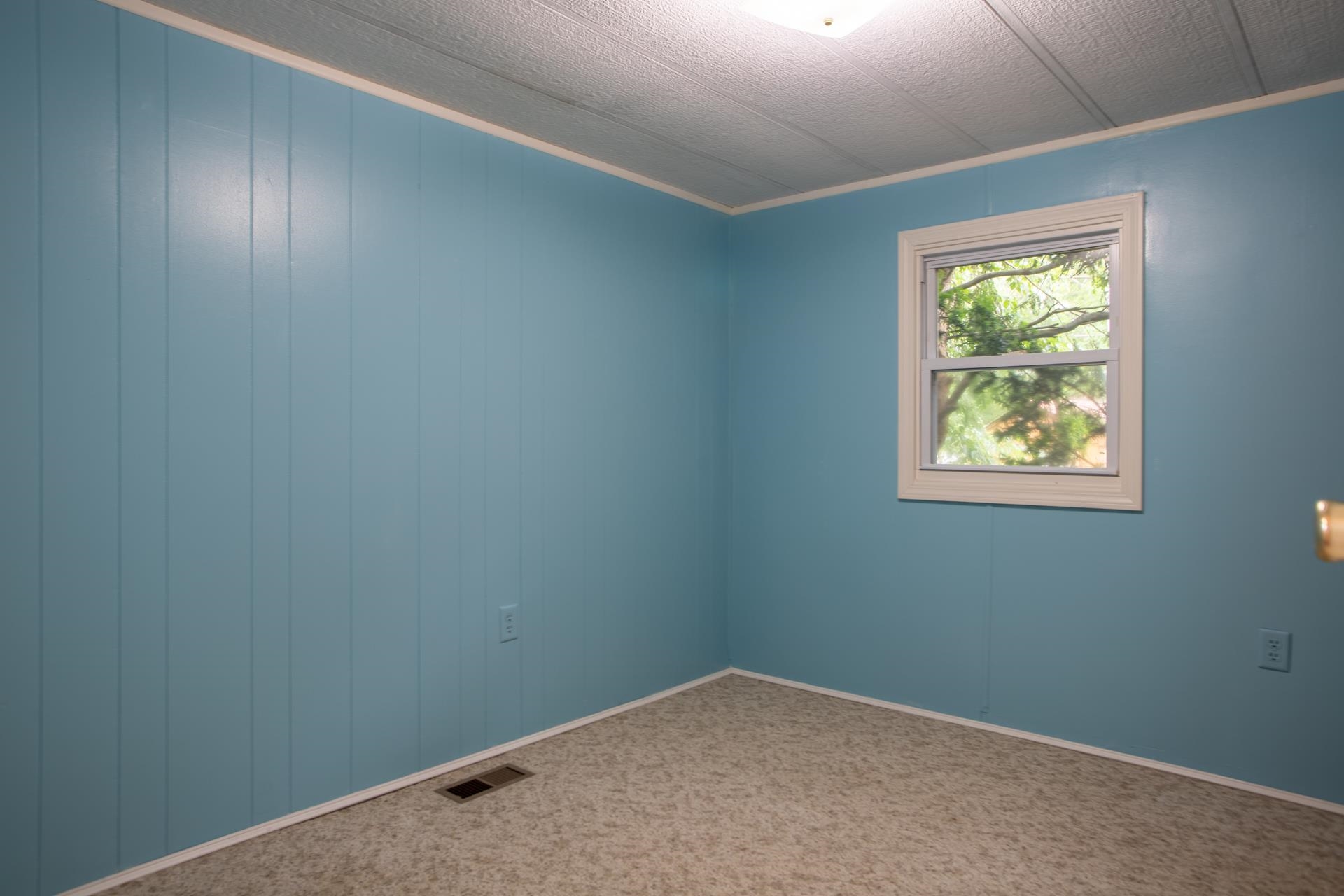 77 Hemlock Haven