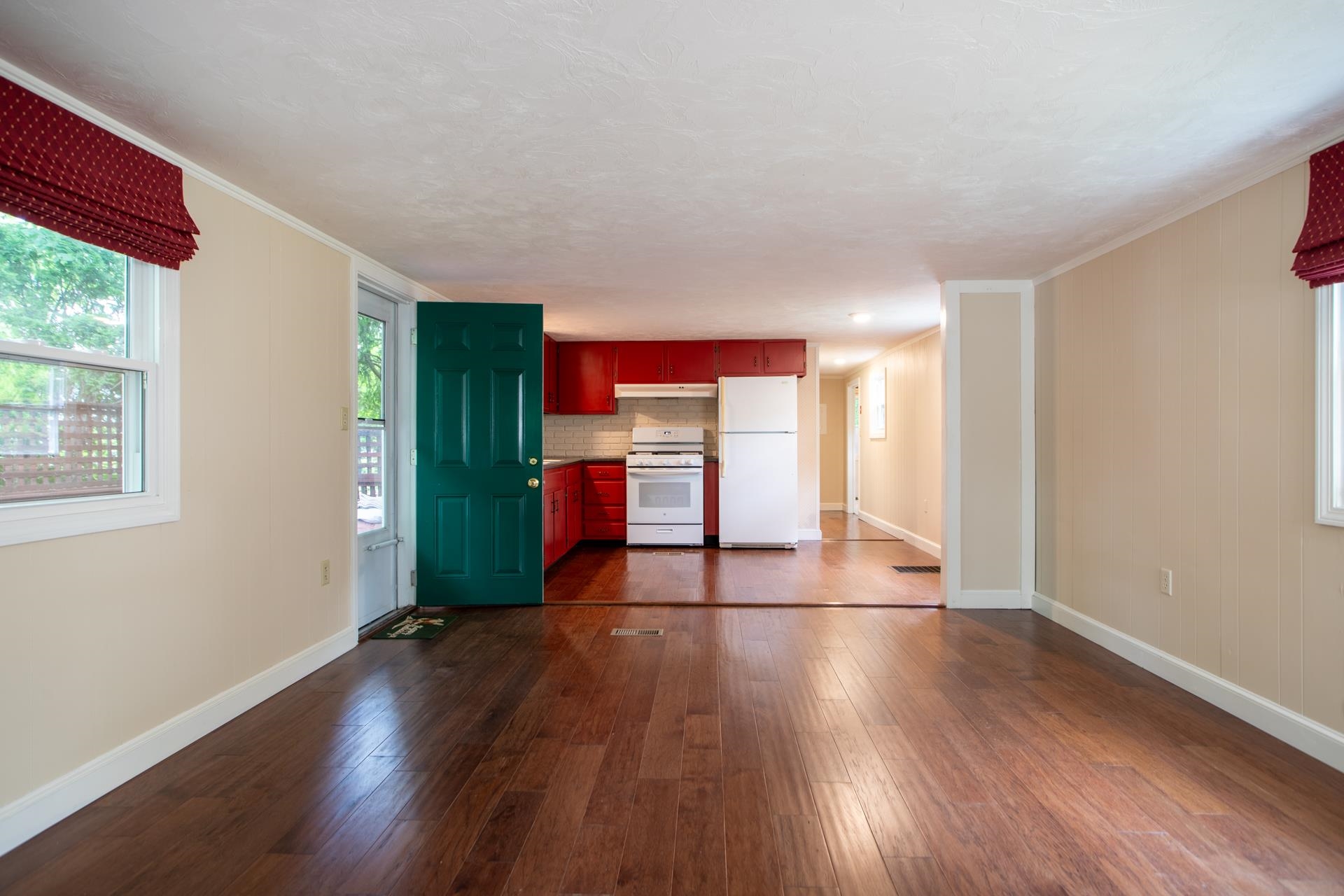 77 Hemlock Haven