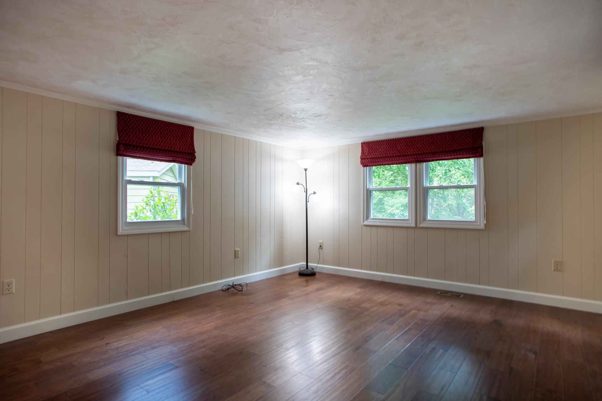 77 Hemlock Haven