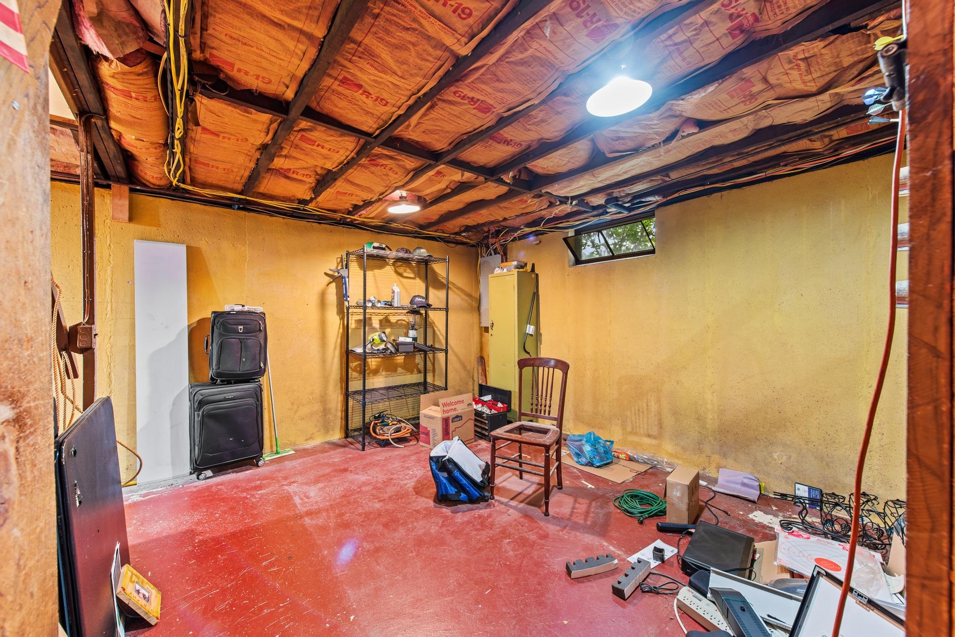 39 Davis Road