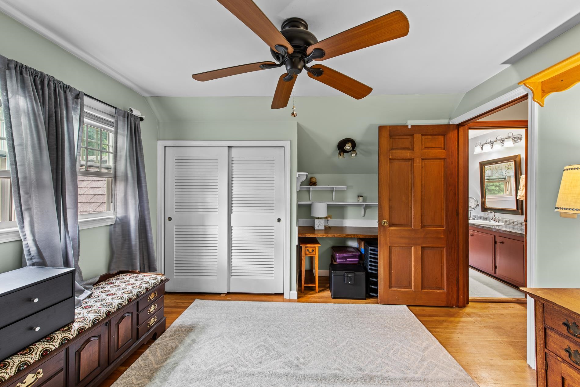 39 Davis Road